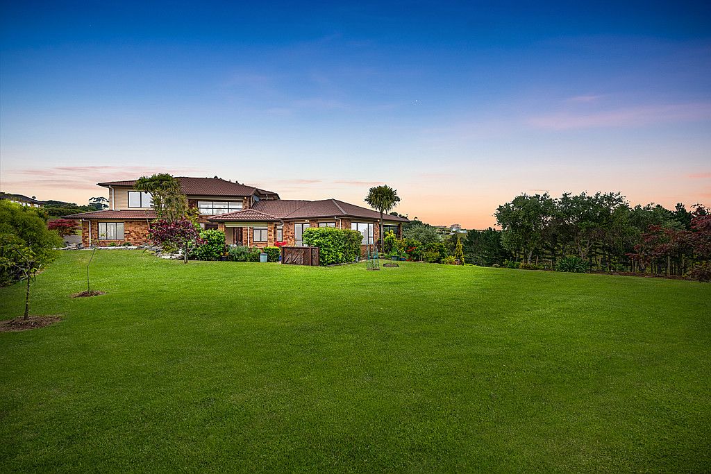 646 Redoubt Road, Flat Bush, Manukau City