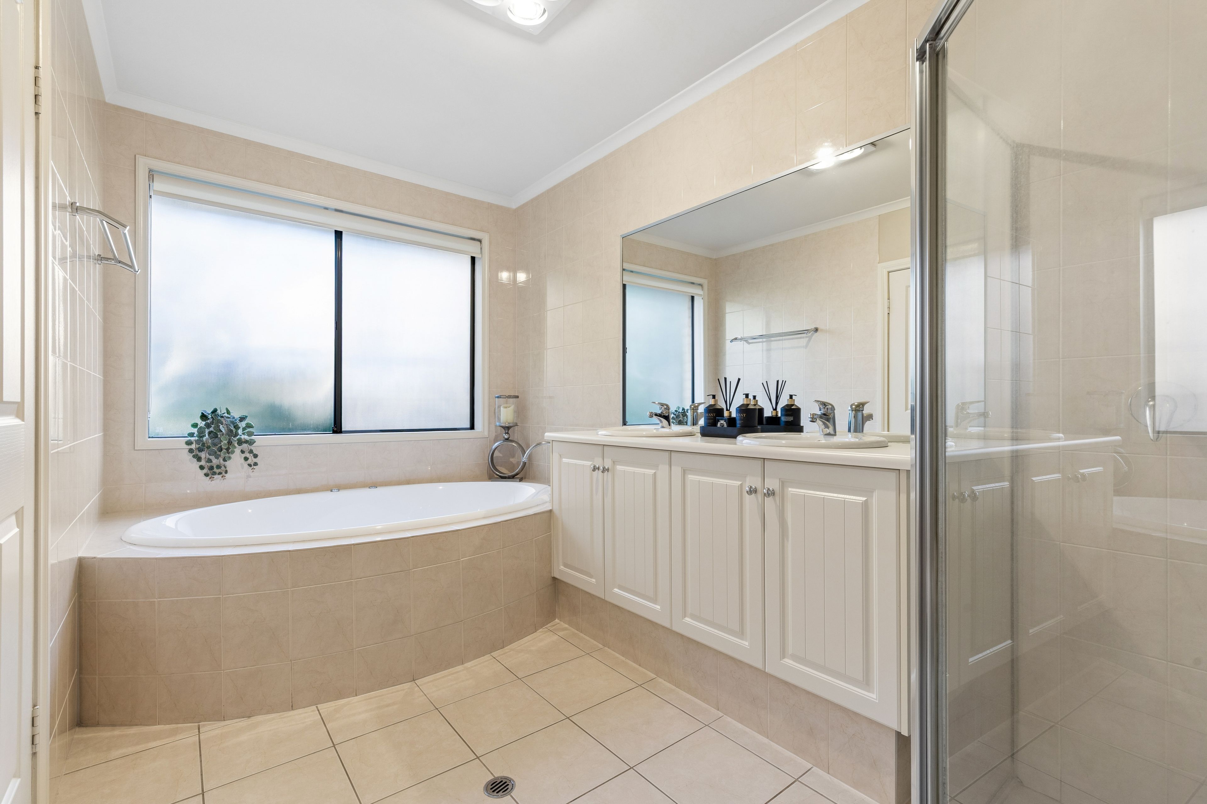 6 Barrow Court — photo 11 of 26