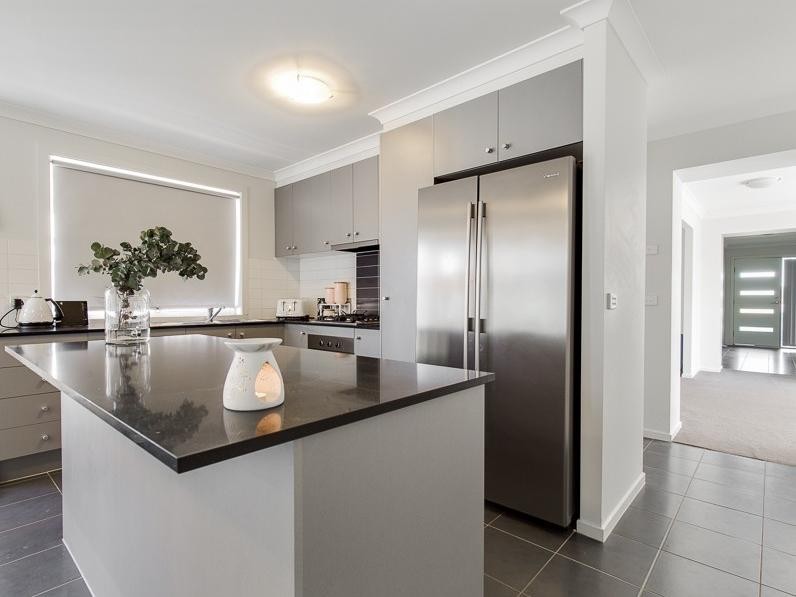 6 Kayla Avenue, Tarneit, VIC 3029