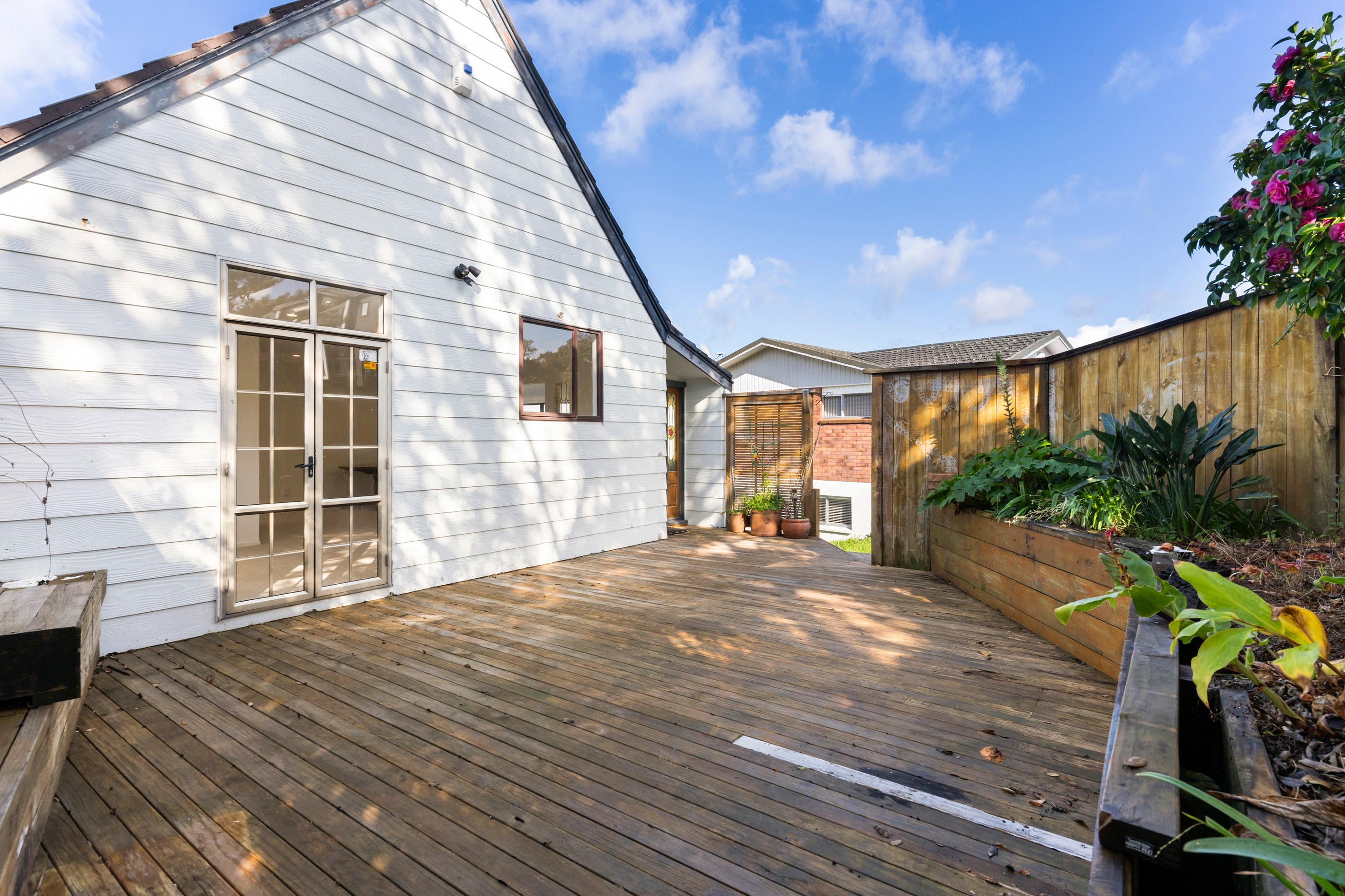 210 Glamorgan Drive, Northcross, North Shore City