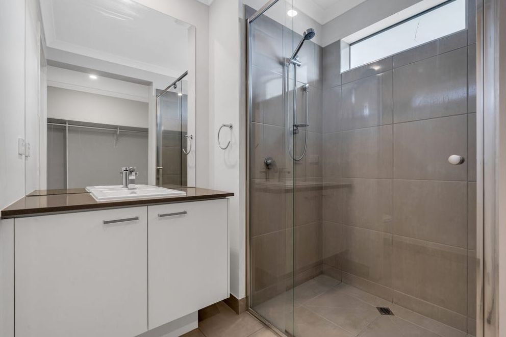 8 Yucca Road — photo 13 of 16