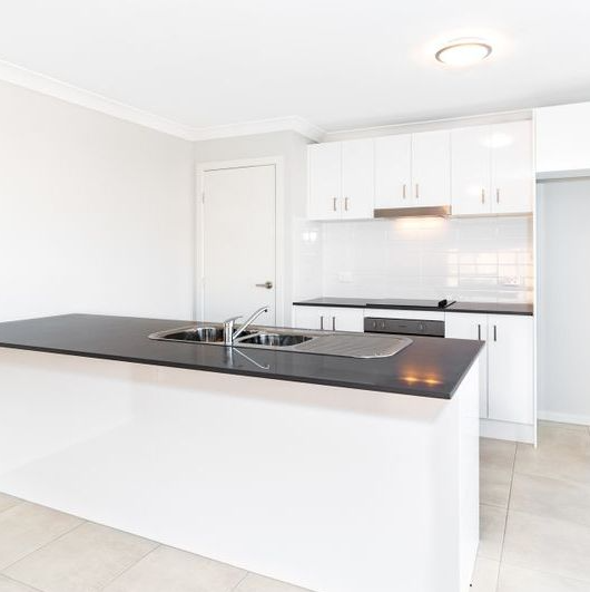 3 Regatta Circuit, Burpengary, QLD 4505