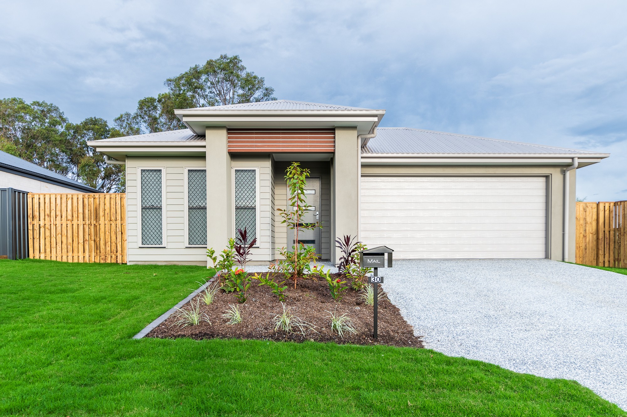 30 Sutherland Street, Gleneagle, QLD 4285