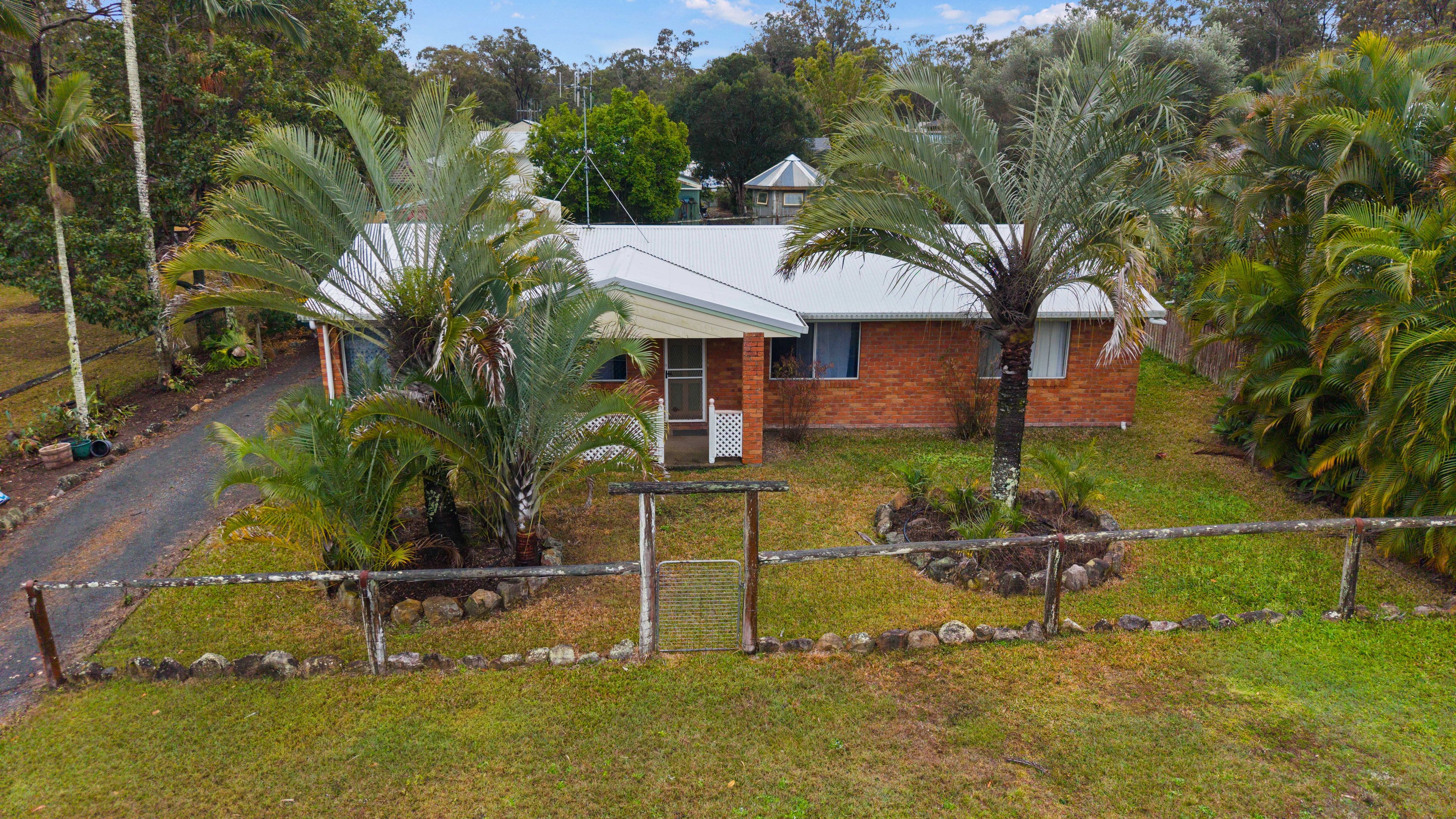 4 Ruby Street — photo 4 of 9
