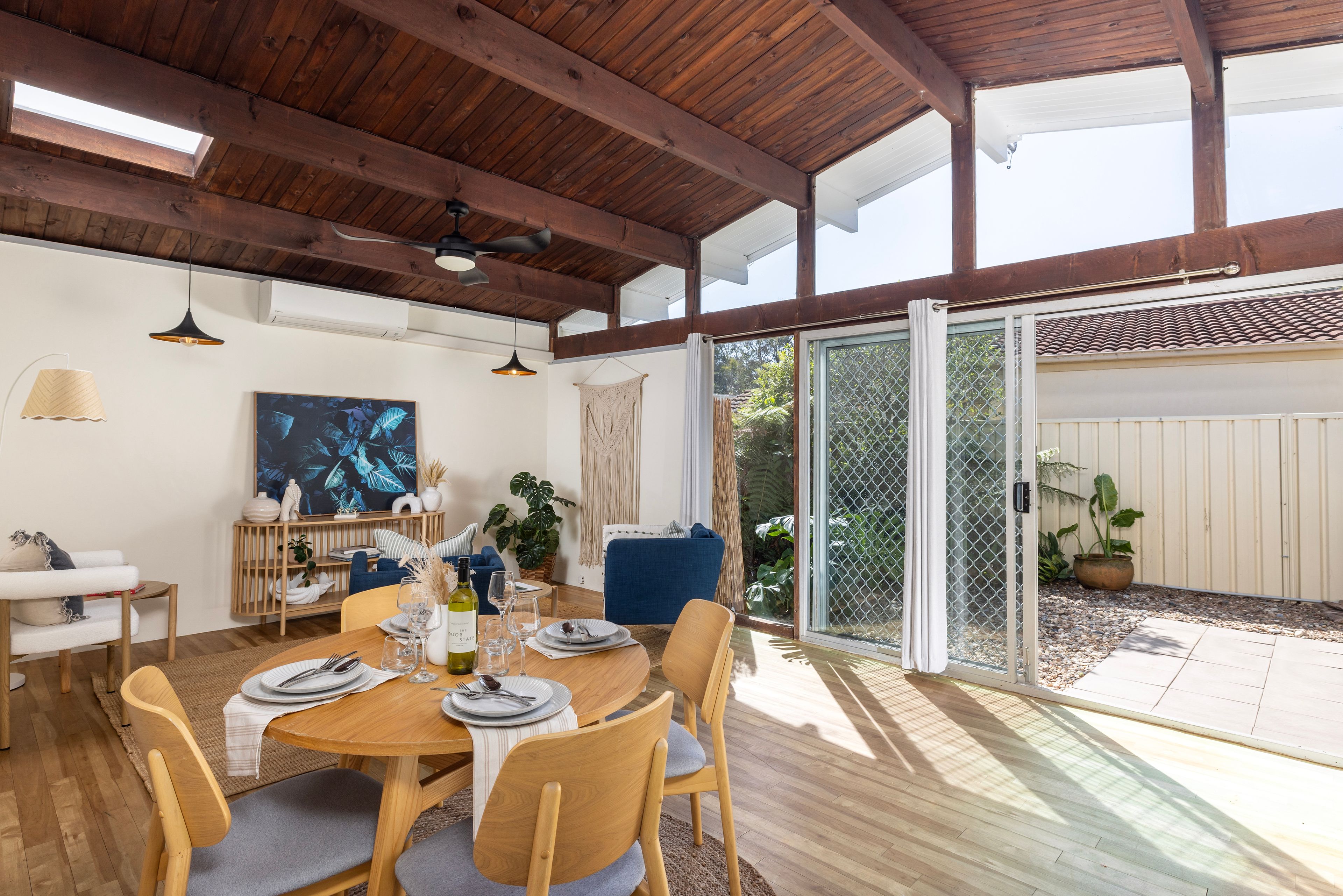 1/4 Pantowora Street, Corlette, NSW 2315