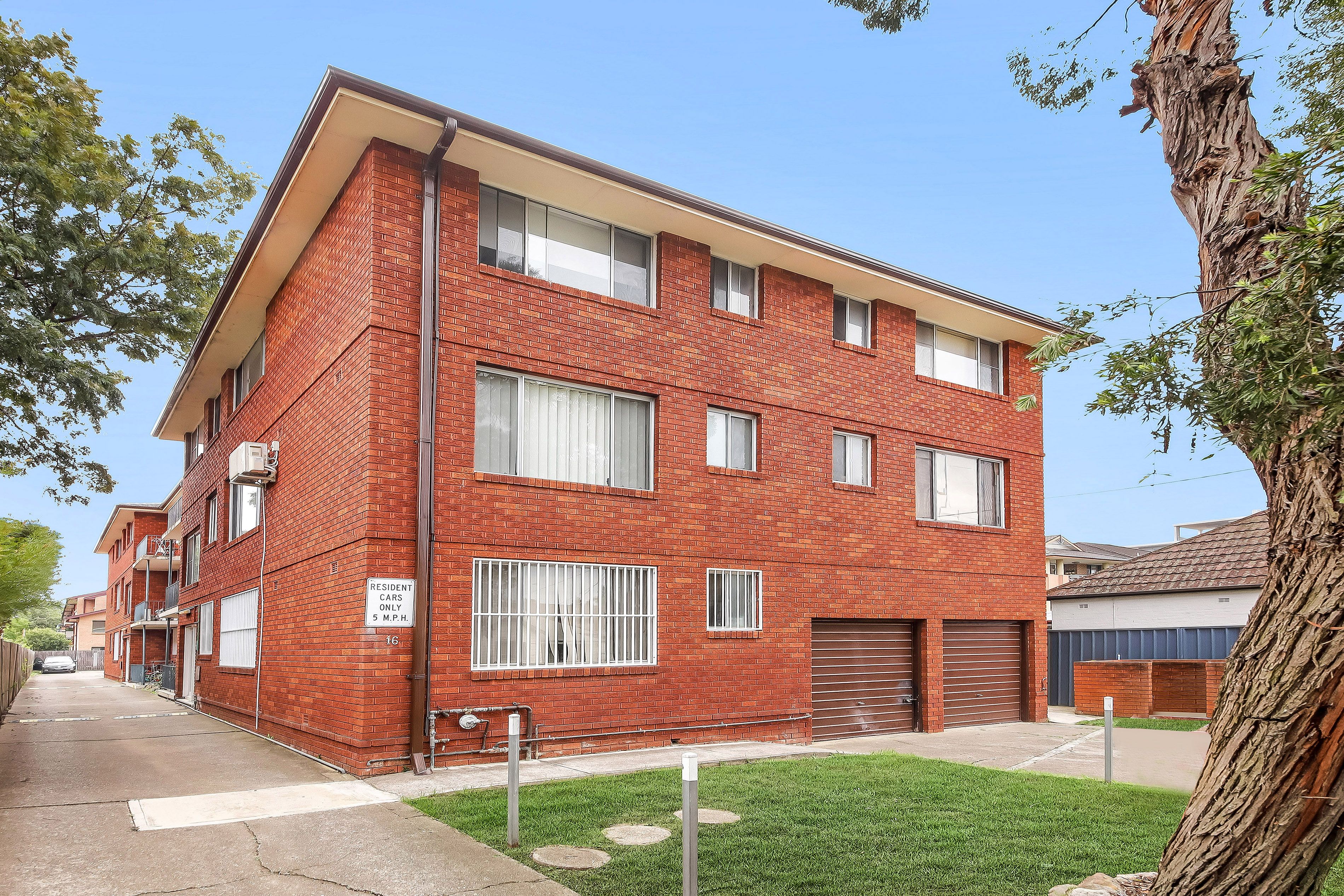 14-16 The Trongate, Granville NSW 2142