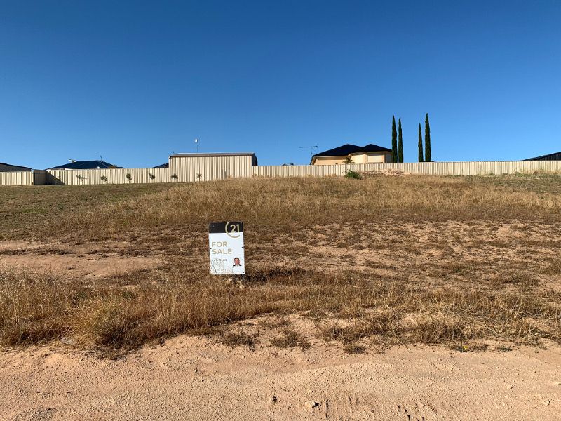 21 Gill Street, Moonta Bay, SA 5558