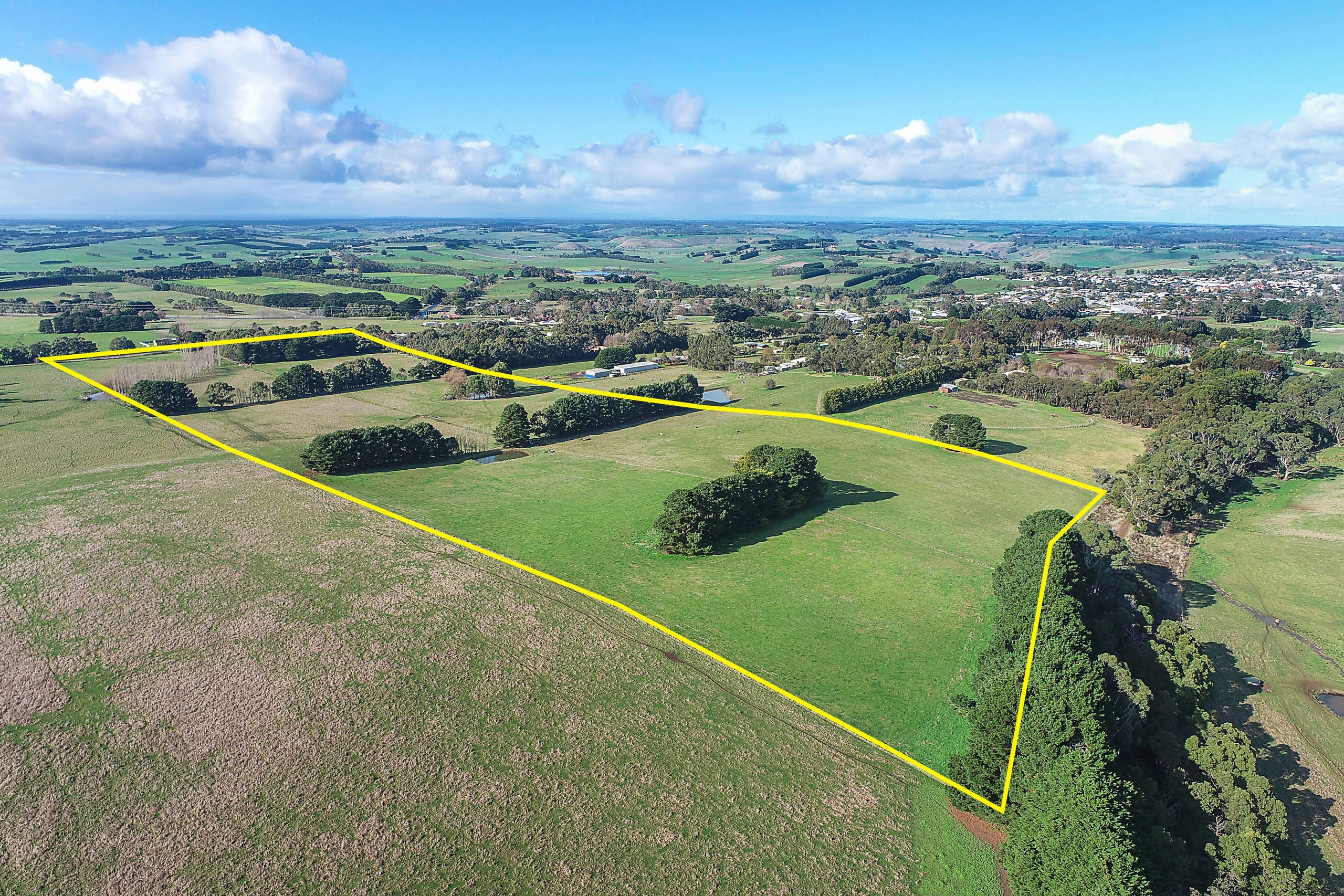 47 Cemetery Road, Cobden, VIC 3266