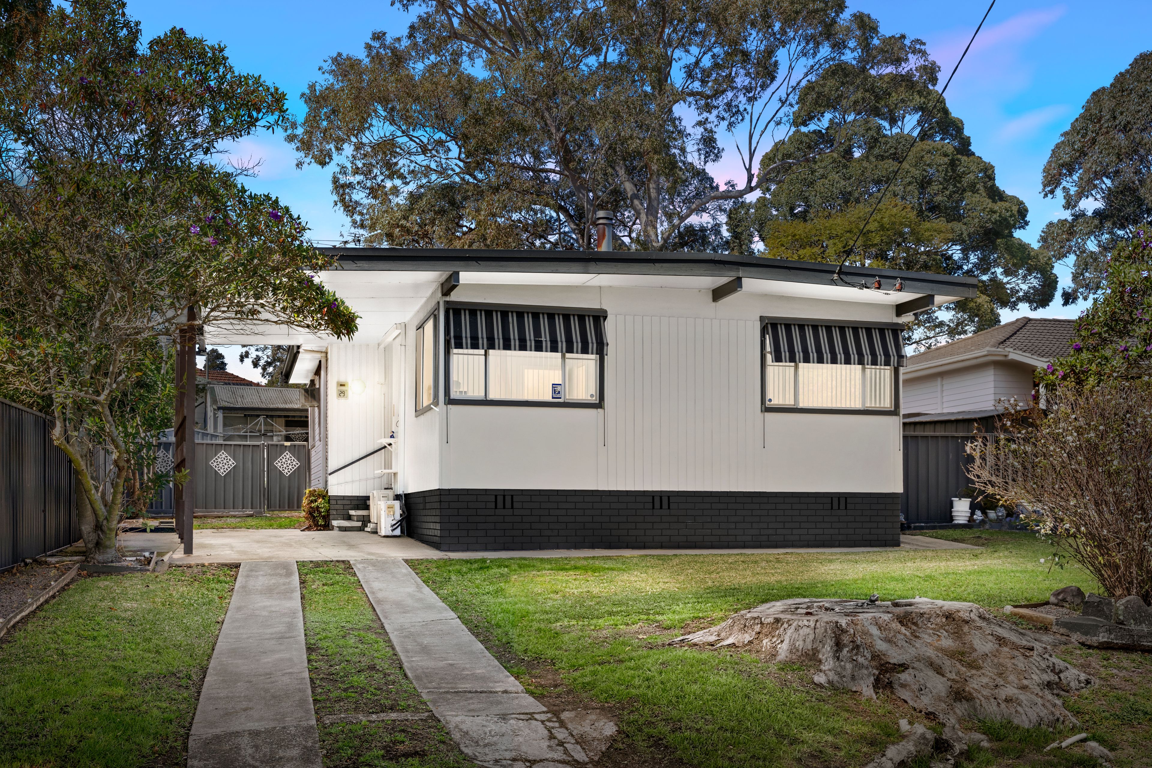 29 Hope Street — photo from Ray White Newcastle Lake Macquarie