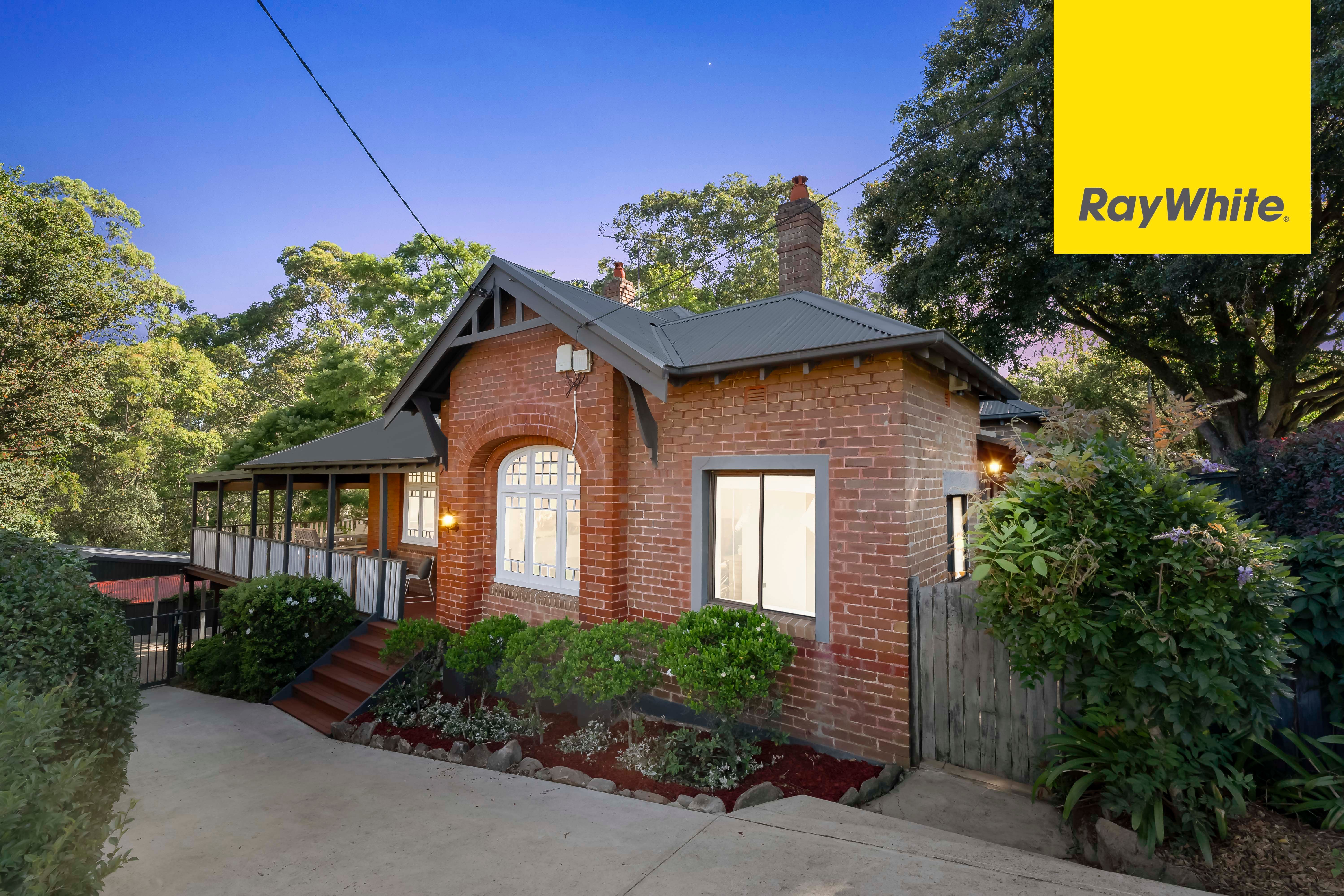 8 Hillside Crescent, Epping NSW 2121