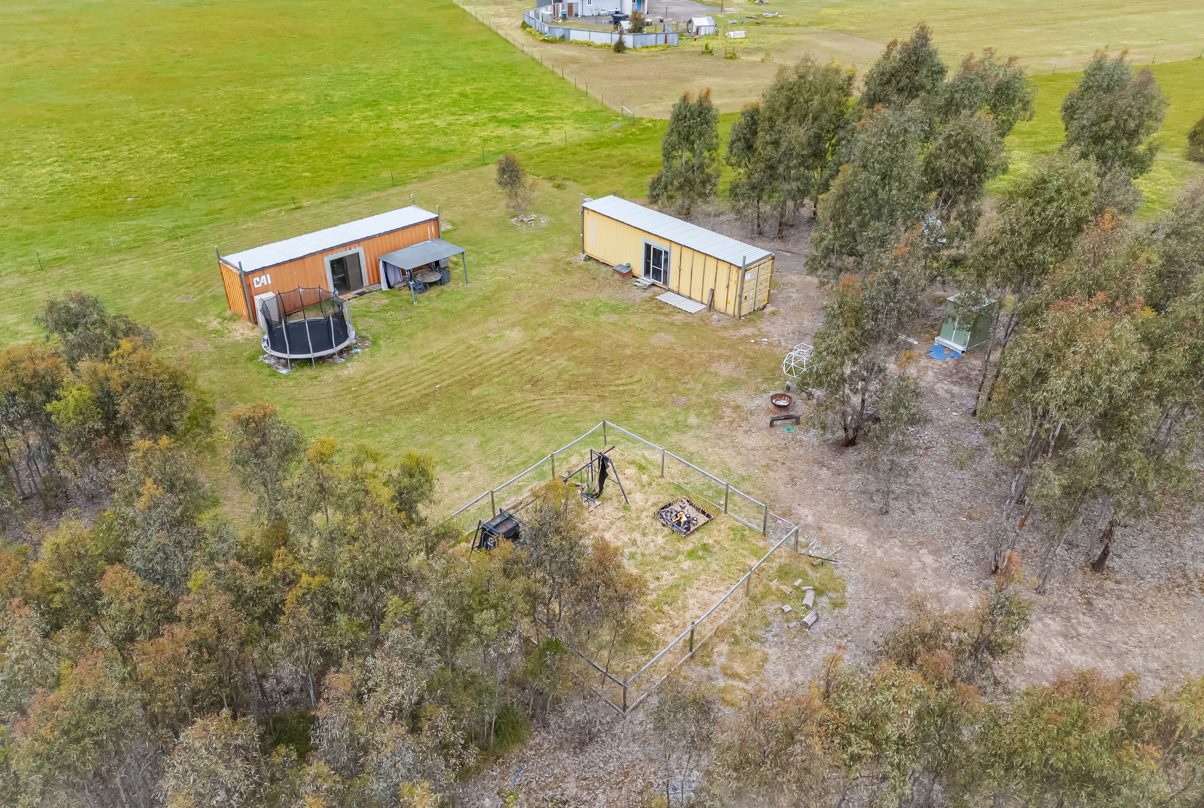 180 Halls Road — photo 15 of 19