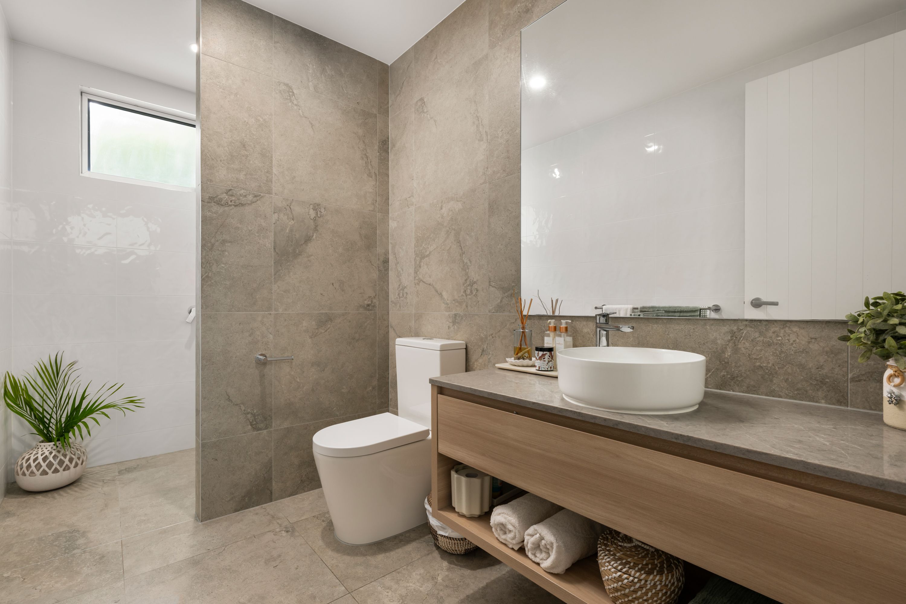 2/19 Broadsea Avenue — photo 11 of 25