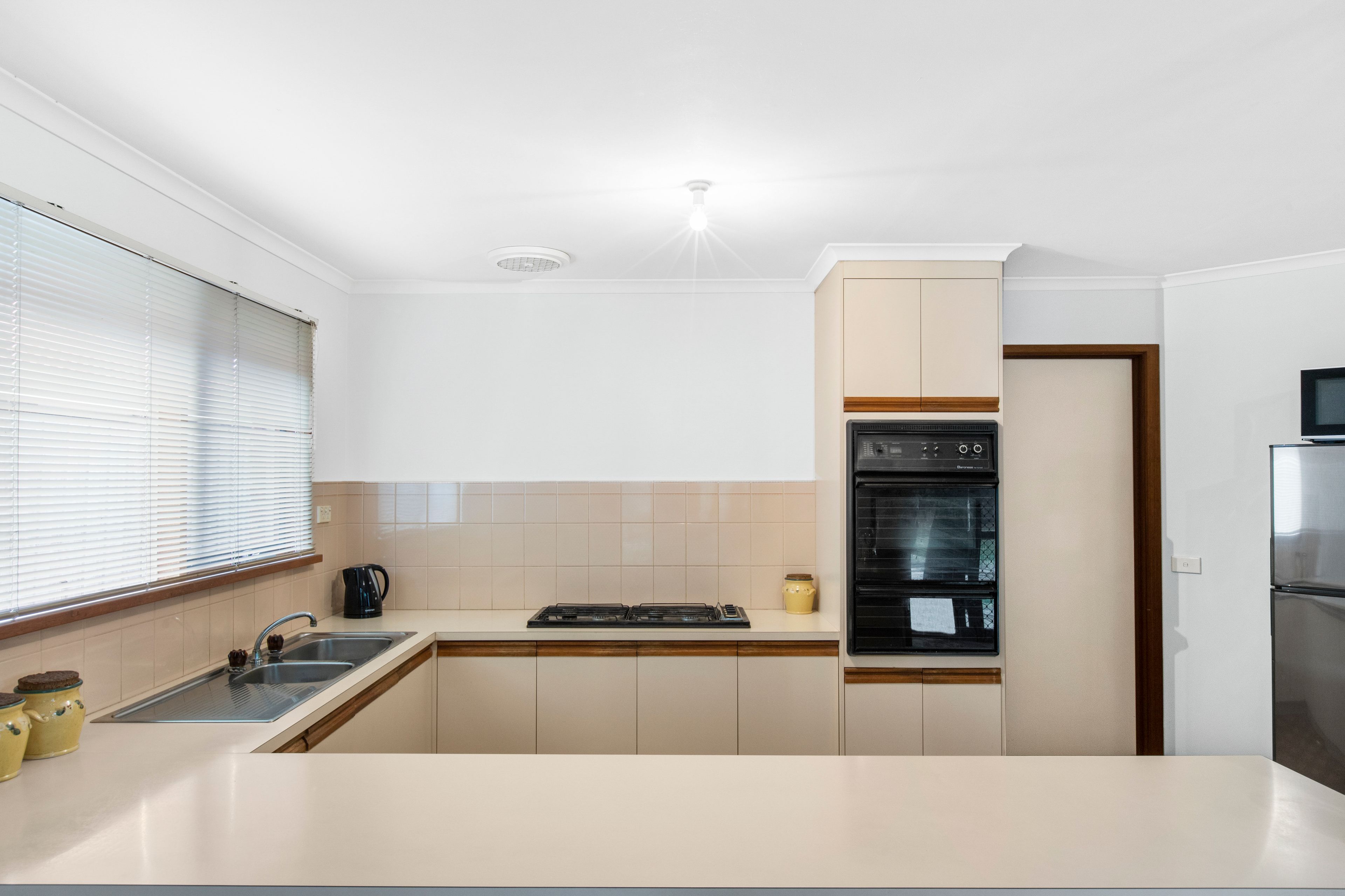 16 Howey Road, Pakenham, VIC 3810