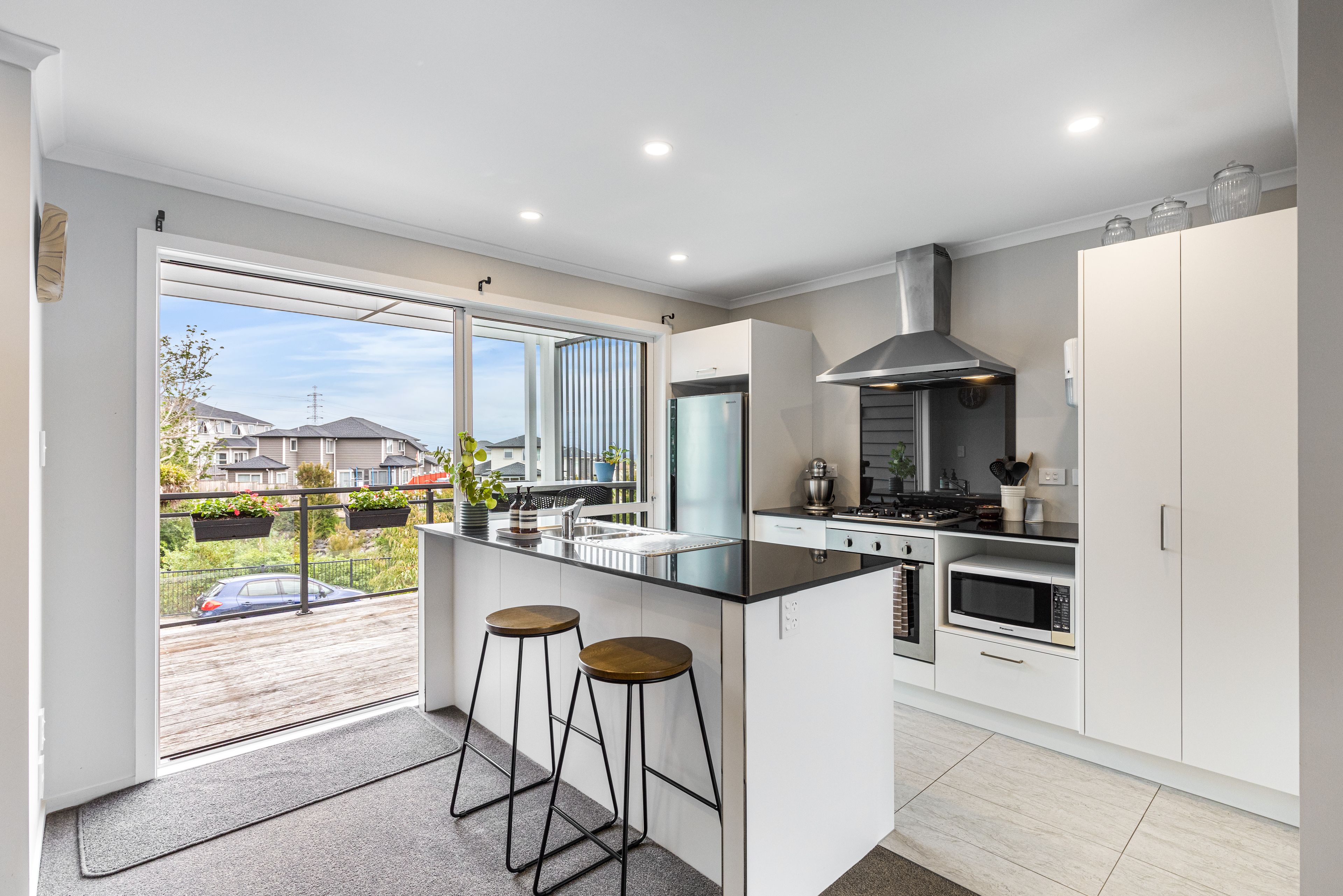 6 Fernly Rise, Flat Bush, Manukau City