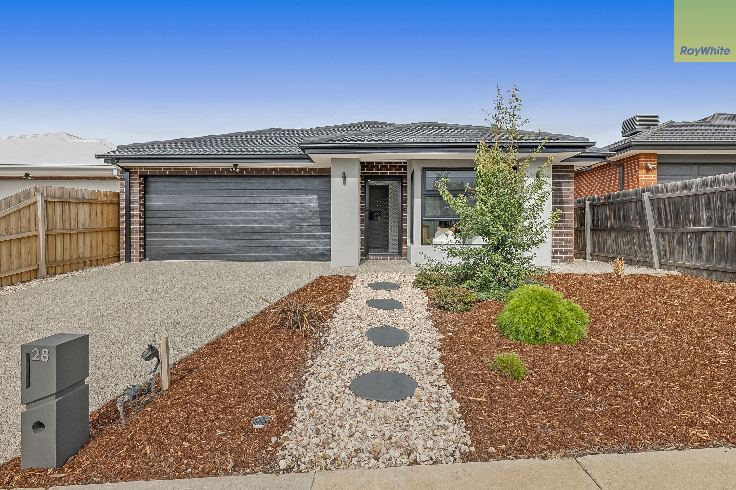 28 Hamish Road, Darley VIC 3340