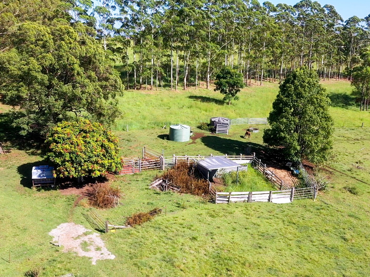 885-935 Mount Mee Road, Mount Mee, QLD 4521