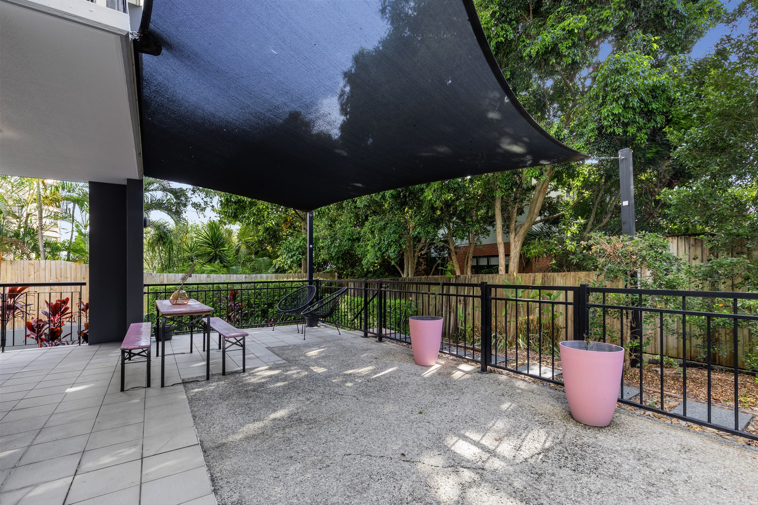 9/68-70 Norman Crescent, Norman Park, QLD 4170