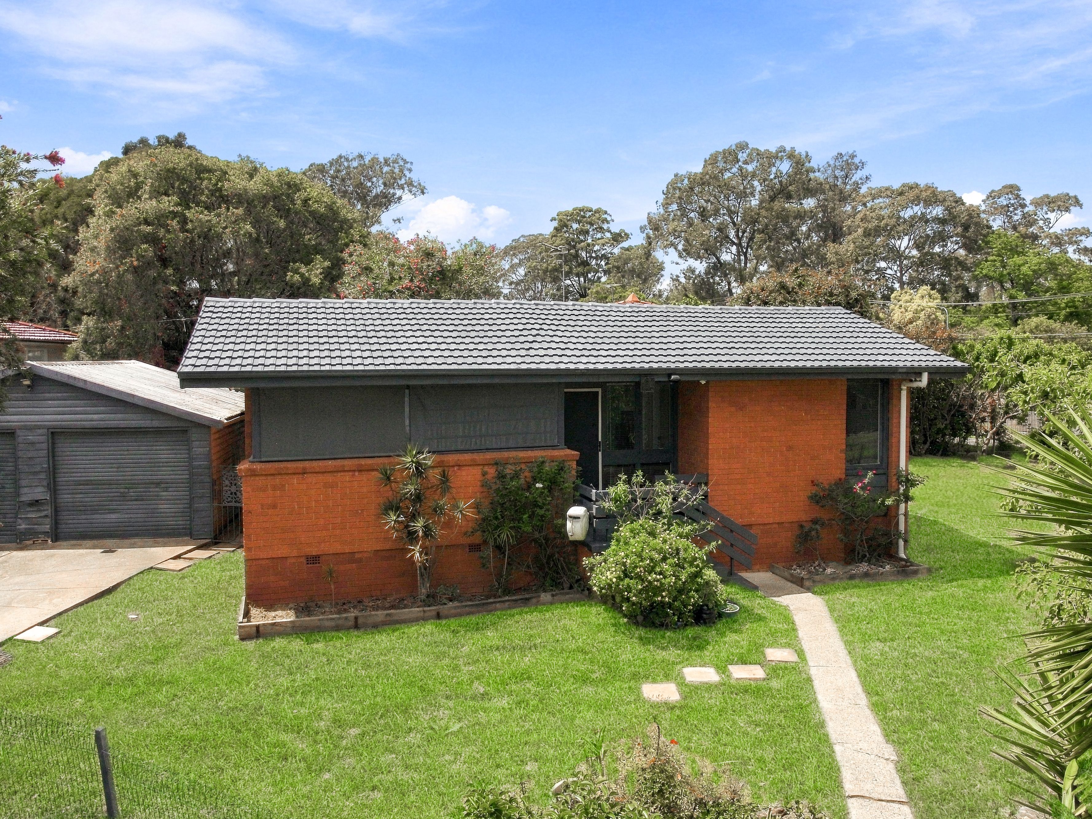 2 Beagle Place — photo 12 of 19