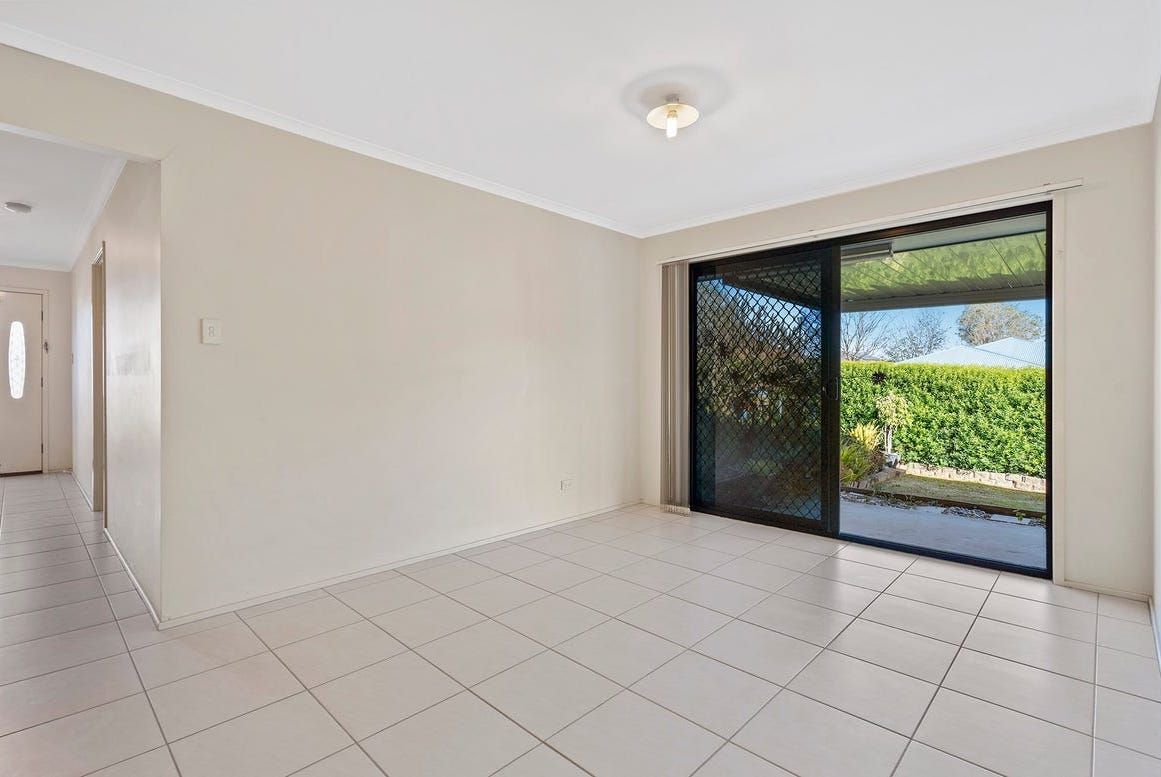 4 Glengarry Lane, Raceview, QLD 4305