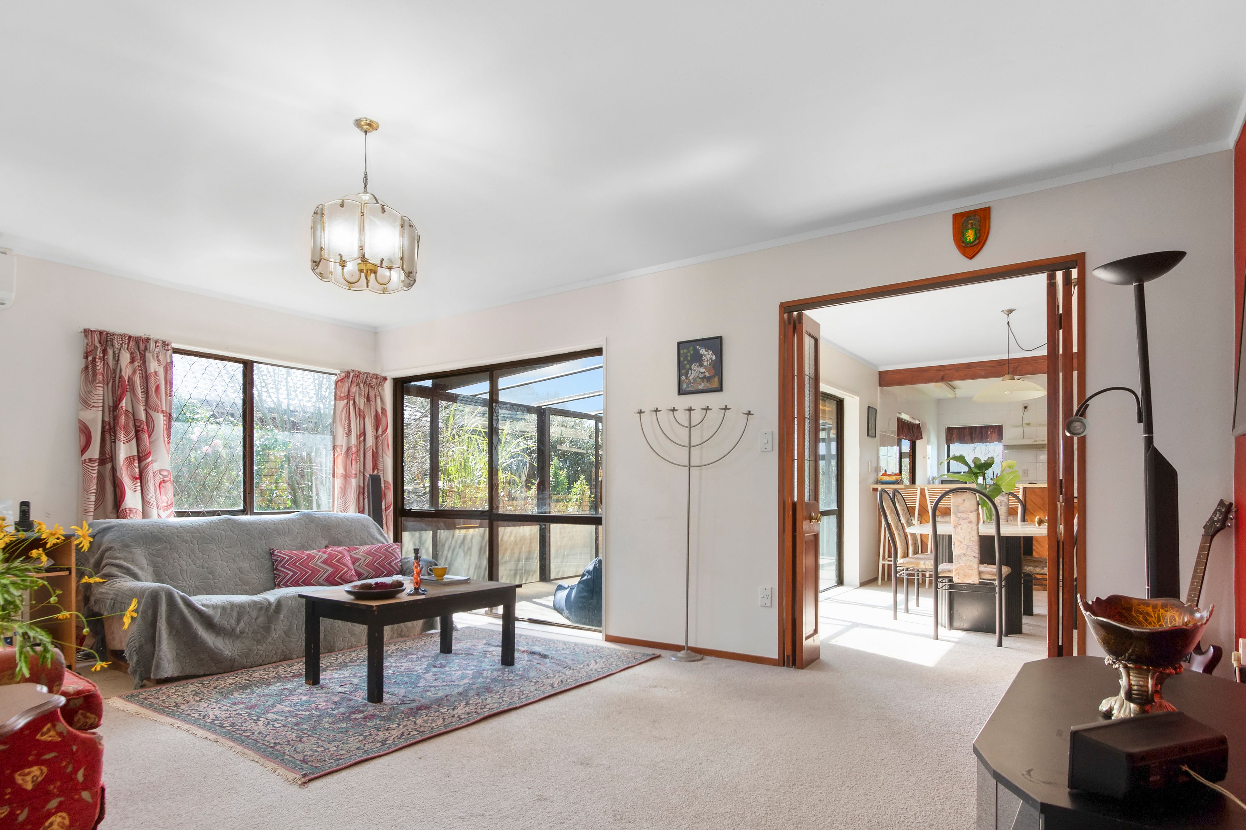 8 Hayes Place, Half Moon Bay, Manukau City