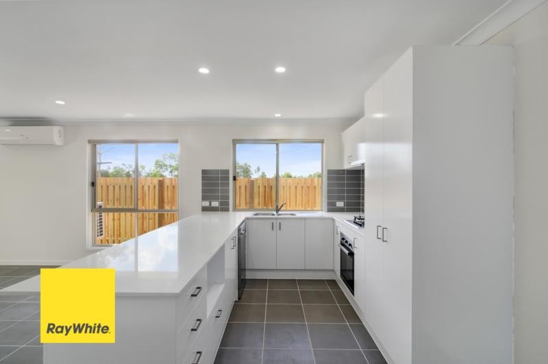 22 Mount Archer Road, Park Ridge, QLD 4125