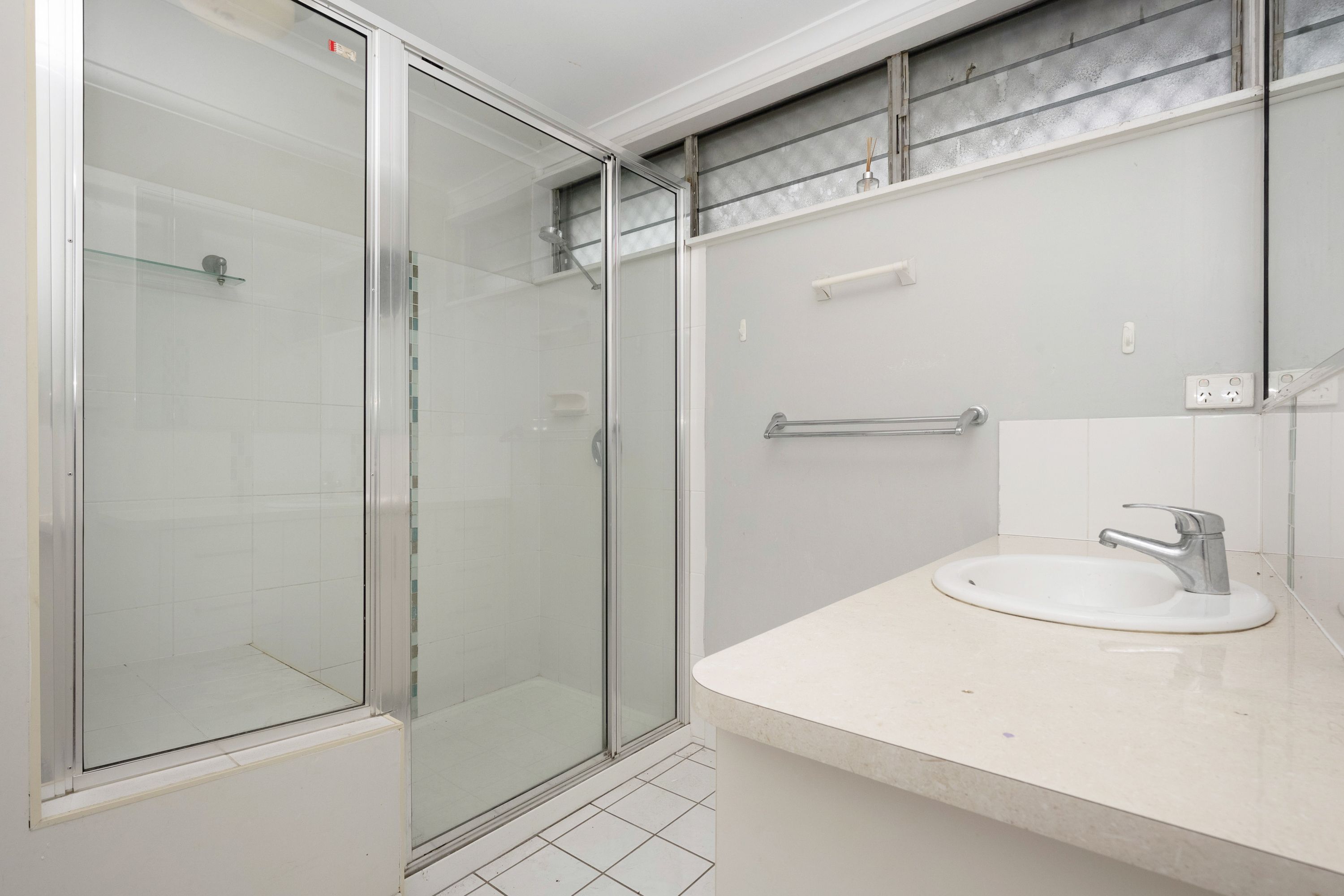 1289 Riverway Drive — photo 8 of 15