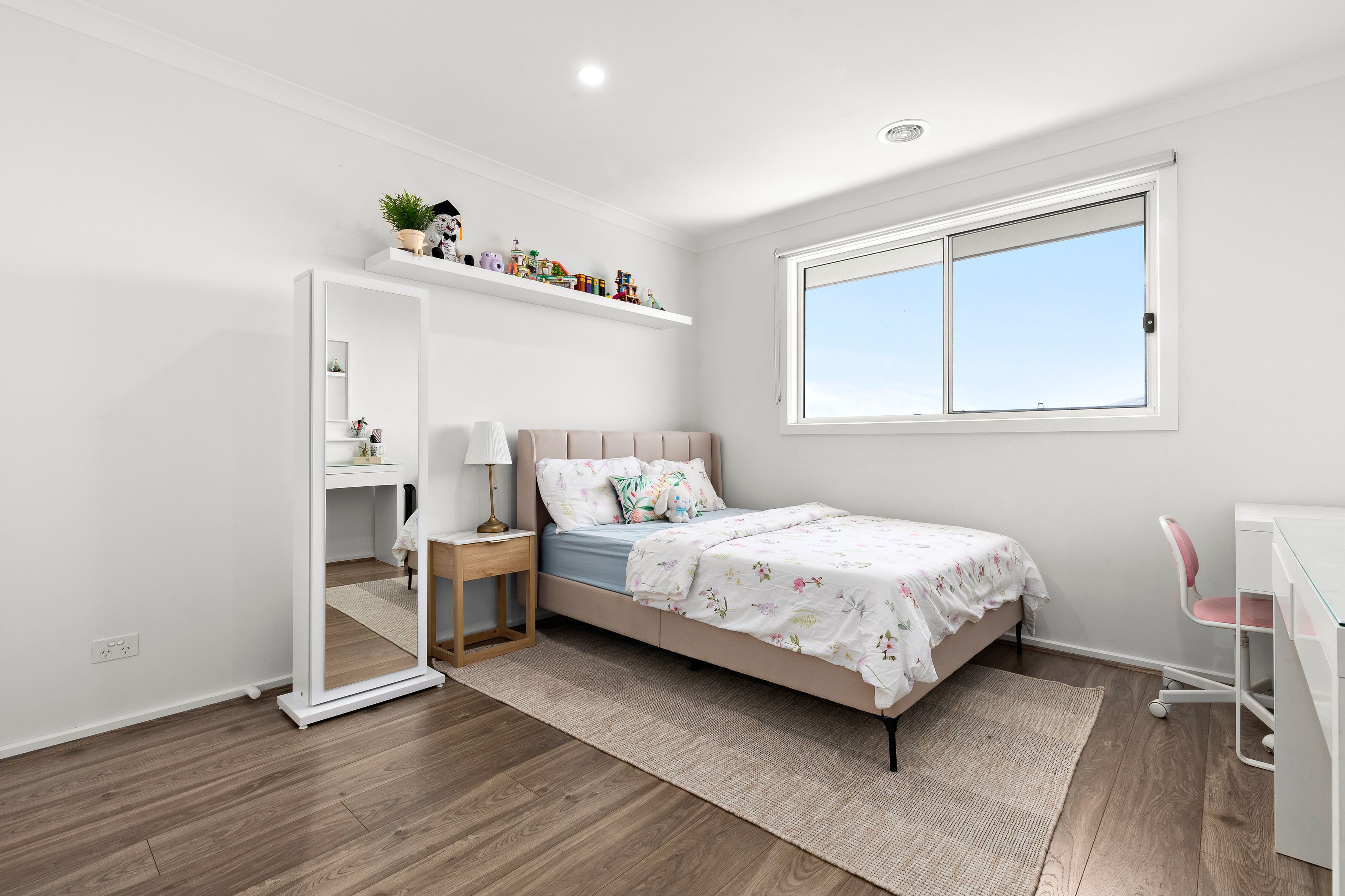 4 Darmain Drive — photo 11 of 15