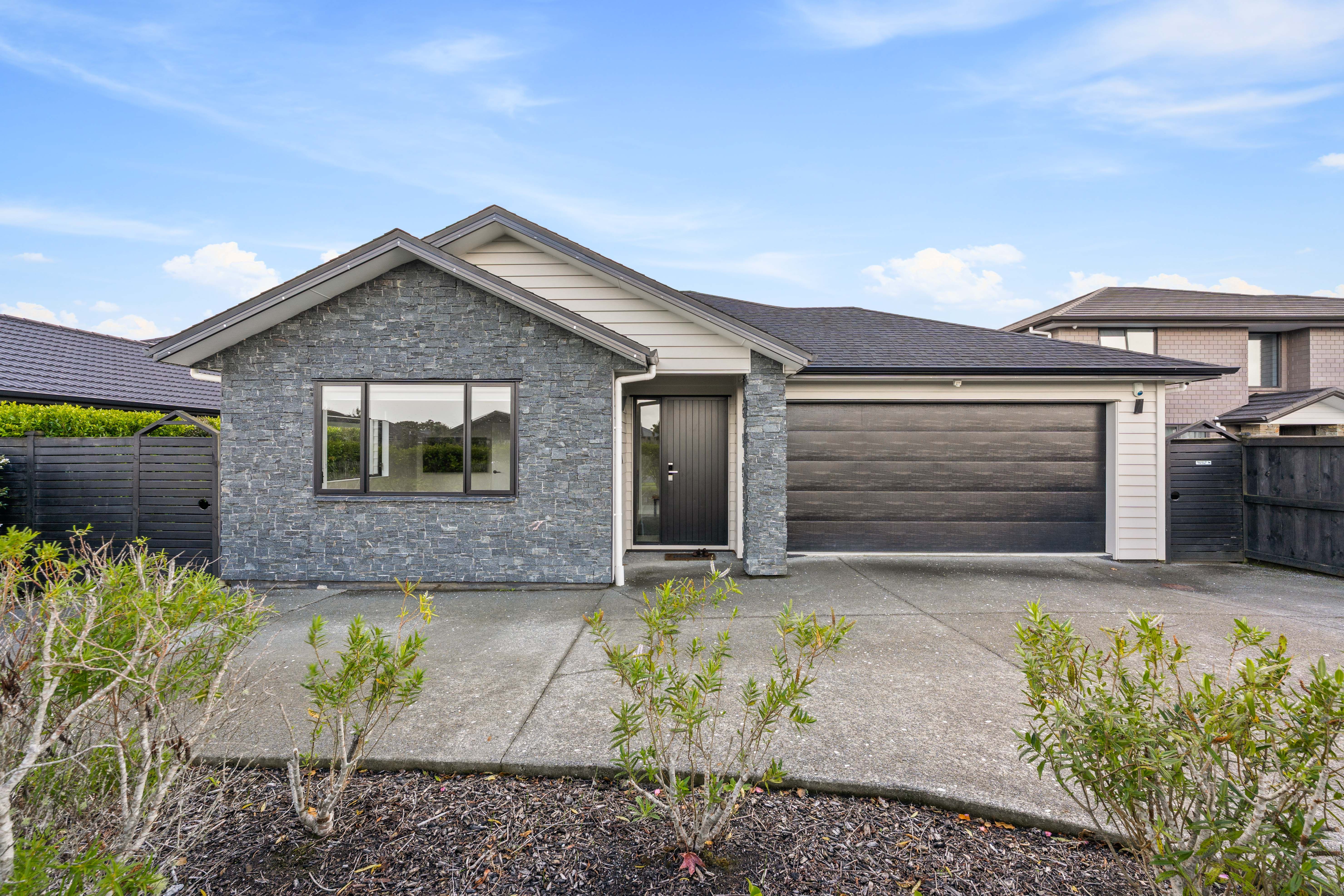 16 Sir Lincoln Drive, Kumeu, Rodney