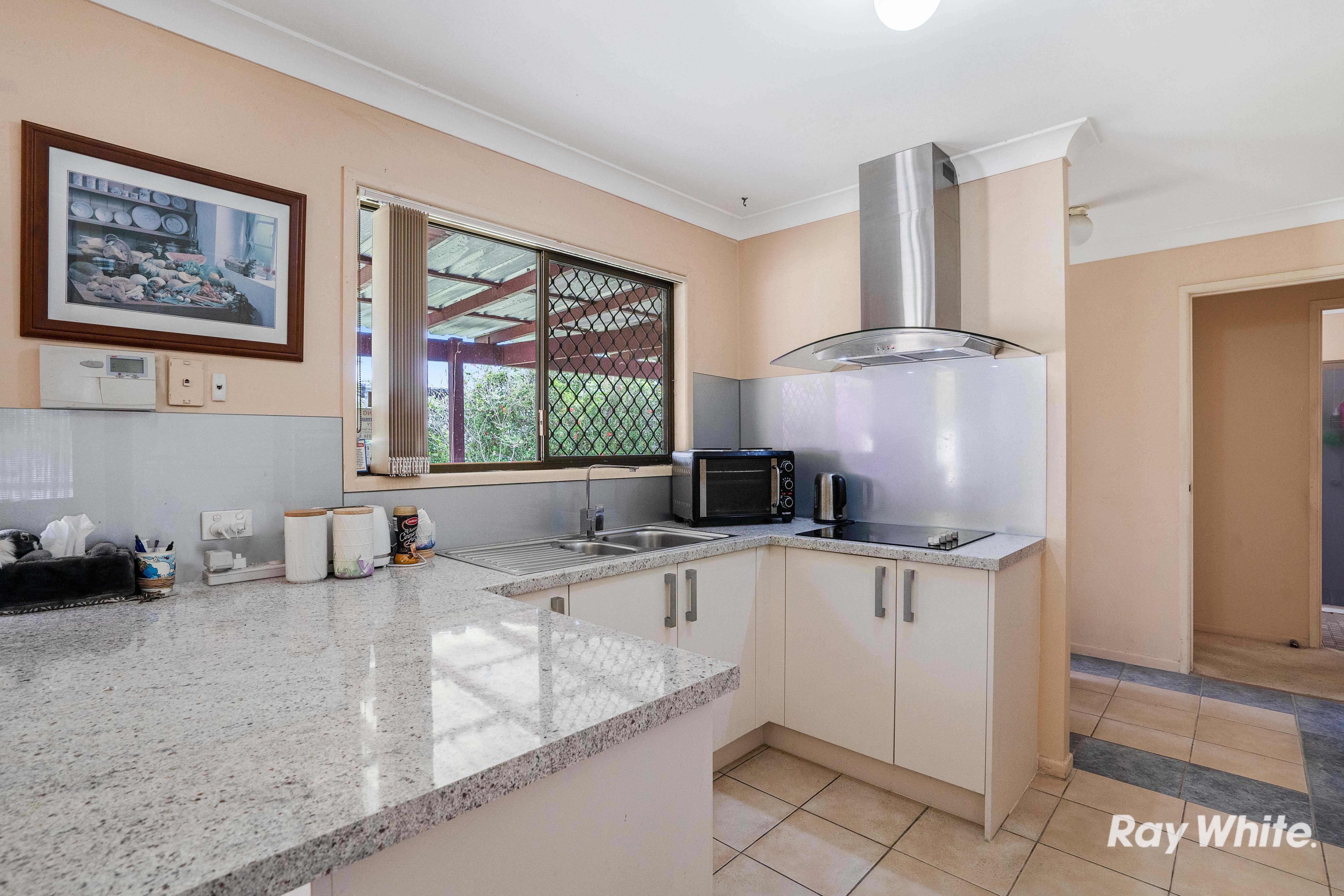 19 Ironwood Street, Crestmead, QLD 4132