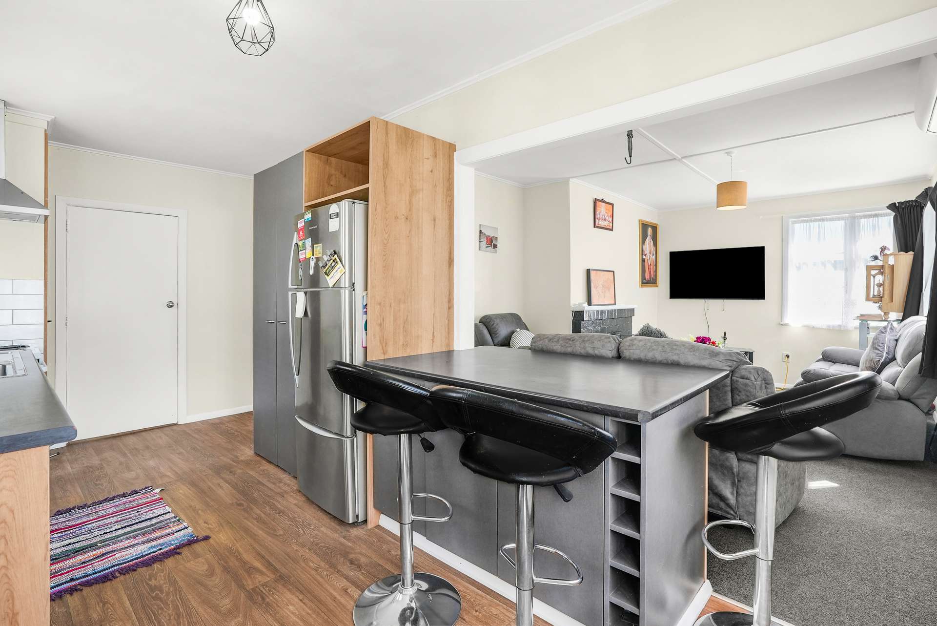56 Wilkie Crescent photo 6