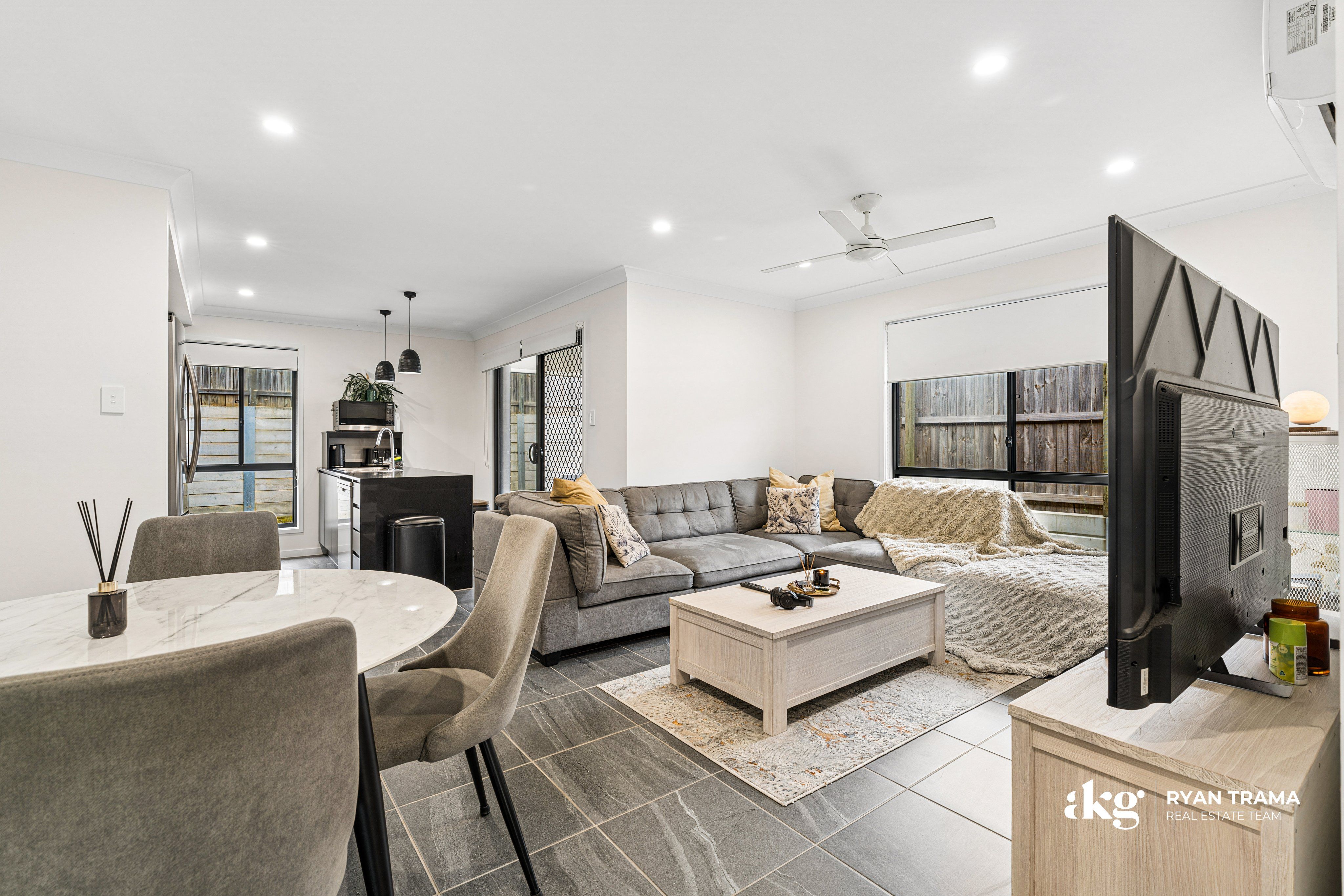 15 Sunline Court — photo 9 of 30