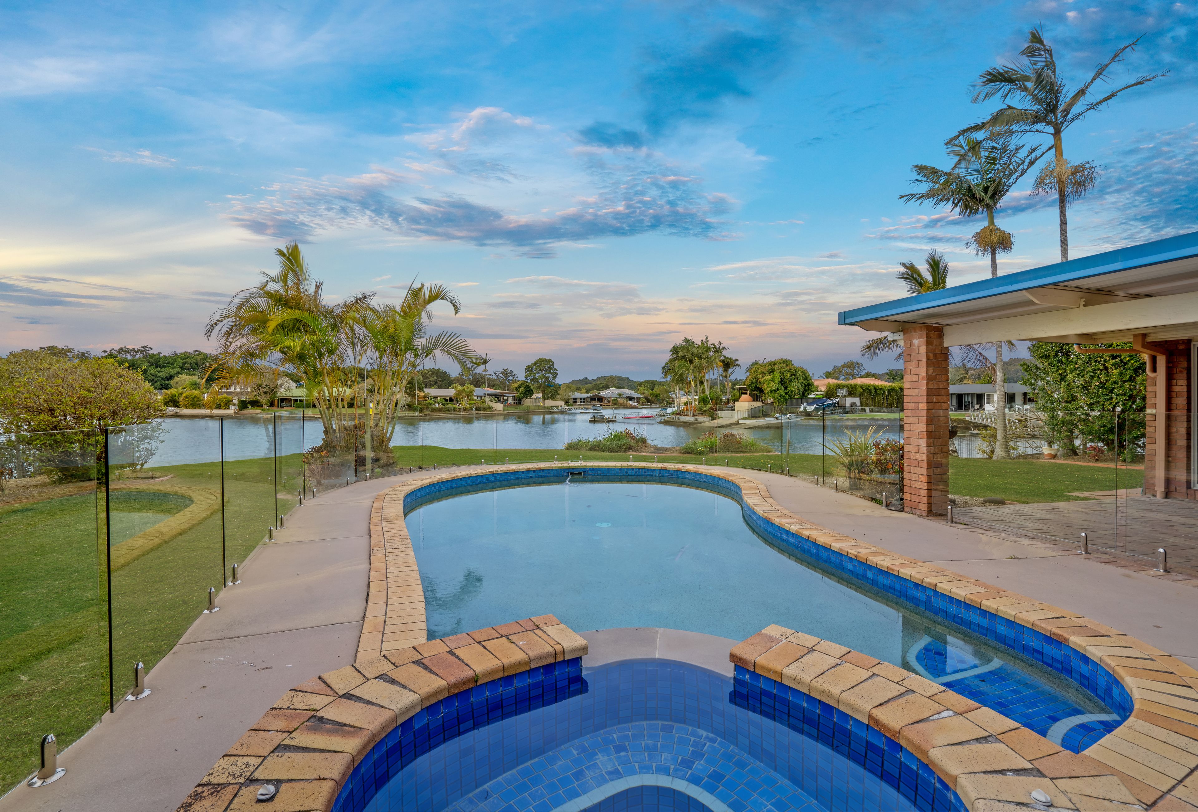 27 Keel Court, Currumbin Waters, QLD 4223