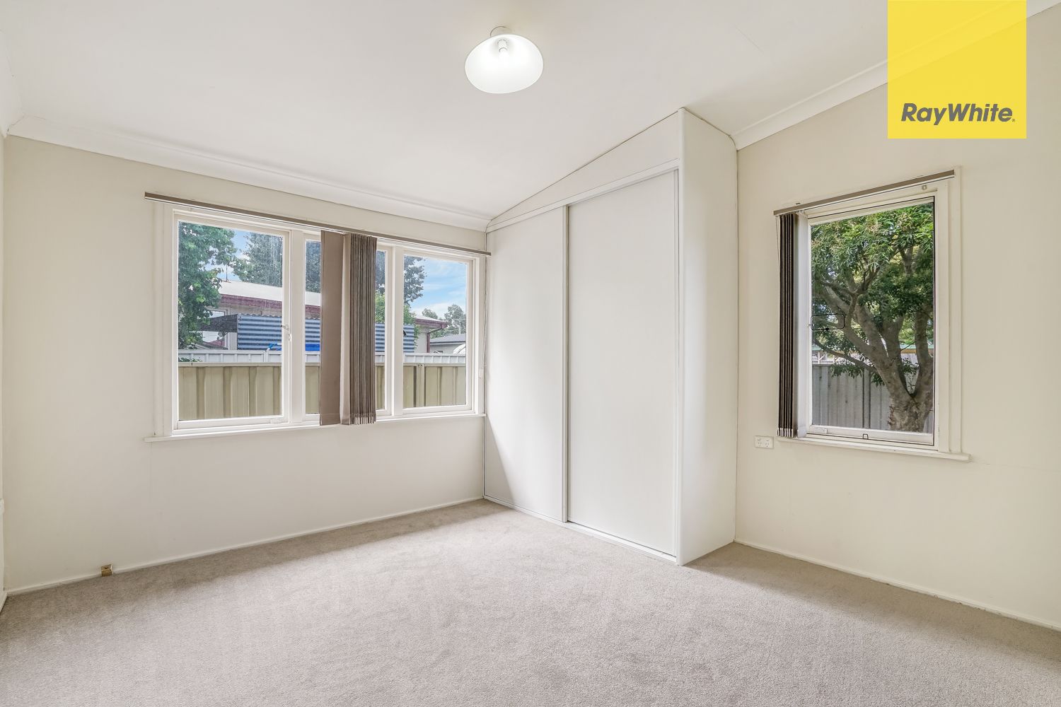 1 Worboys Place — photo 4 of 8