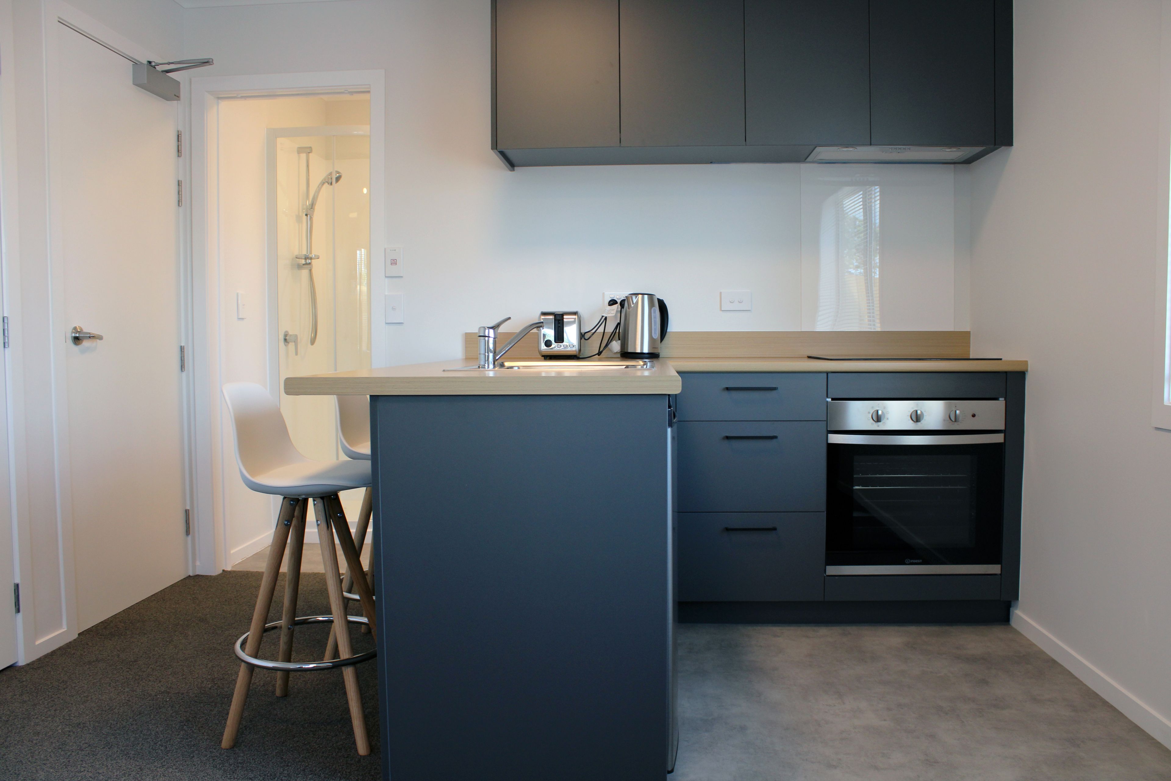 8/13 Crescent Court, Melville, Hamilton City