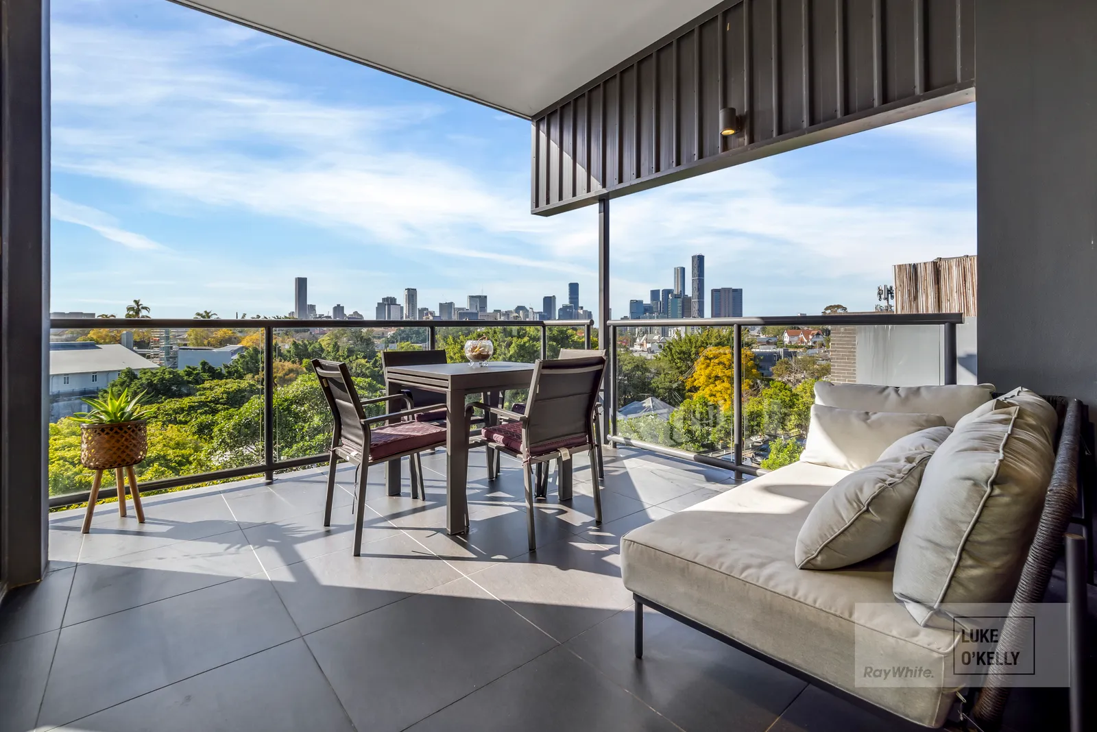 20/20 Lower Clifton Terrace, Red Hill