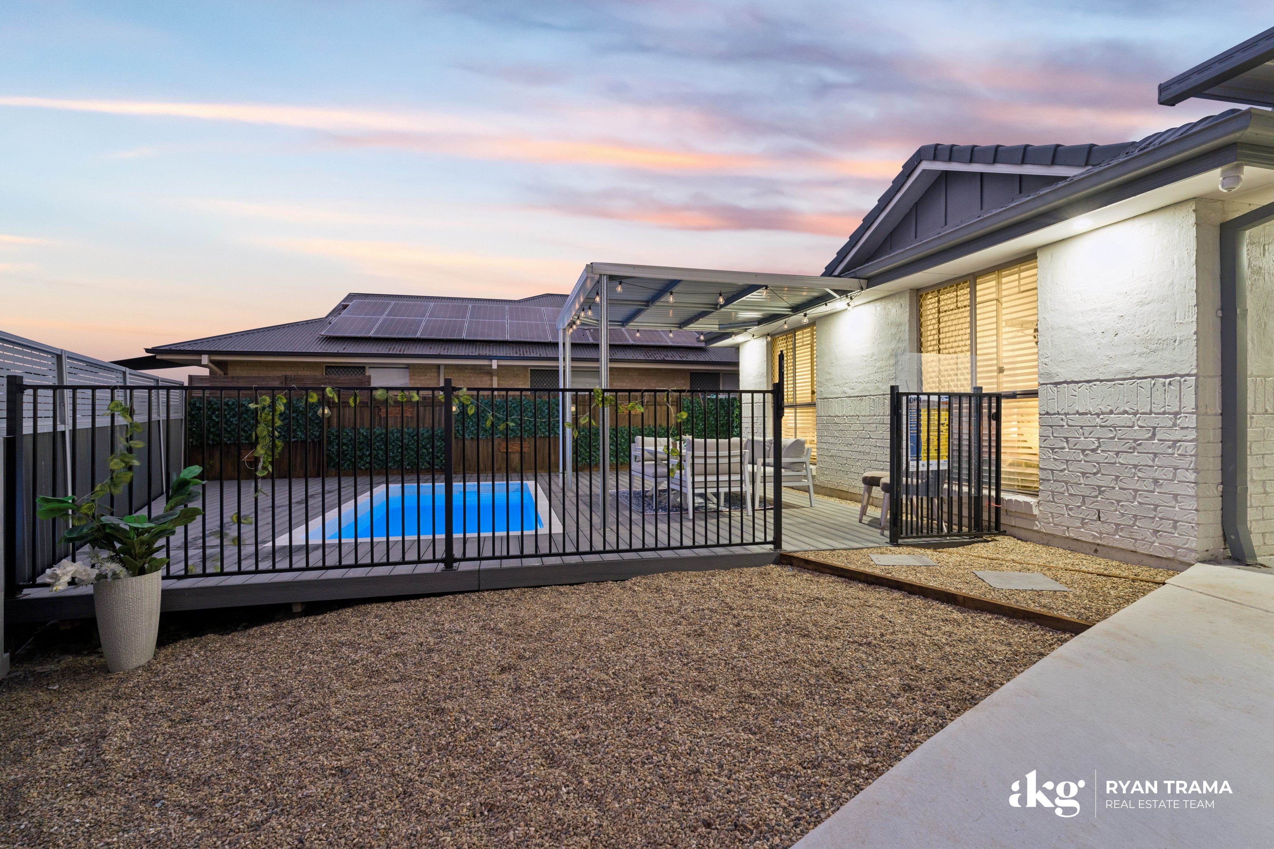 14 Lake Wivenhoe Court — photo 8 of 30