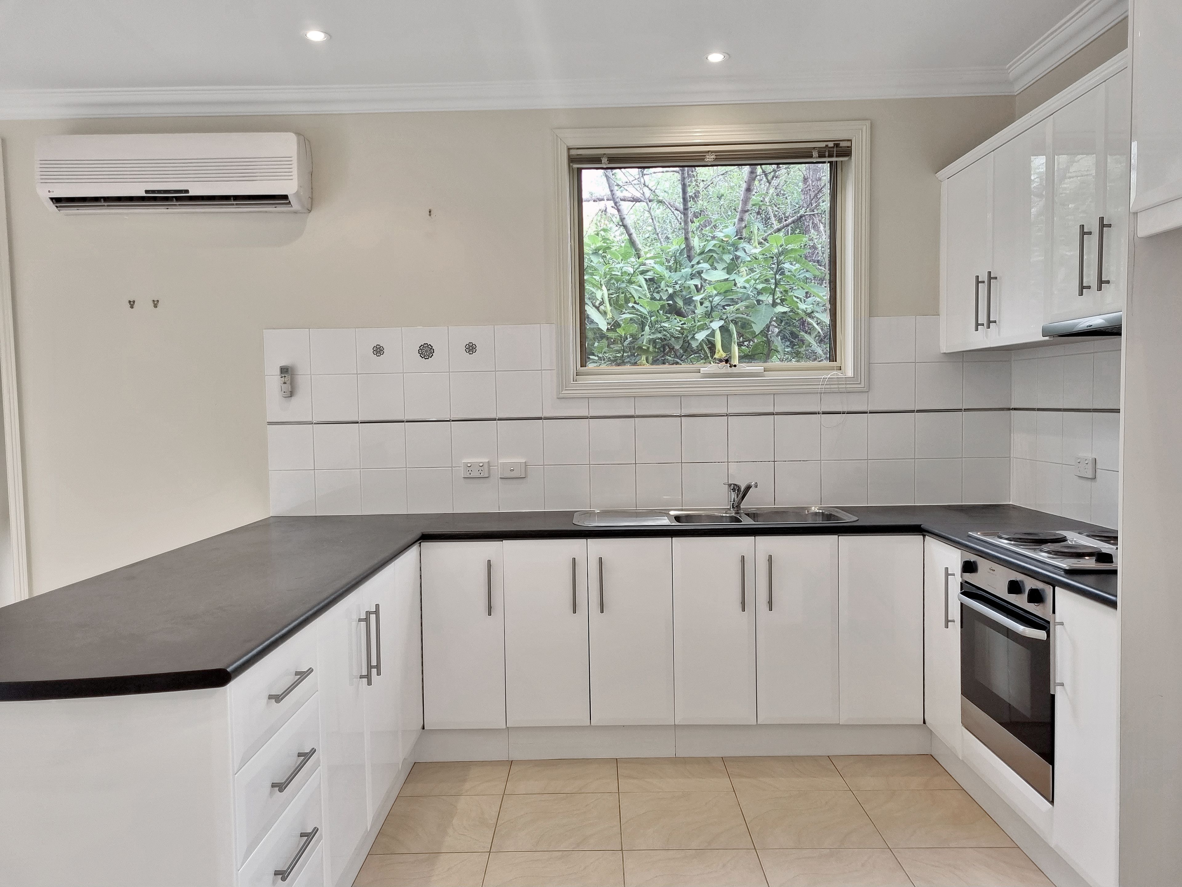 1B Murray Street, Highton, VIC 3216