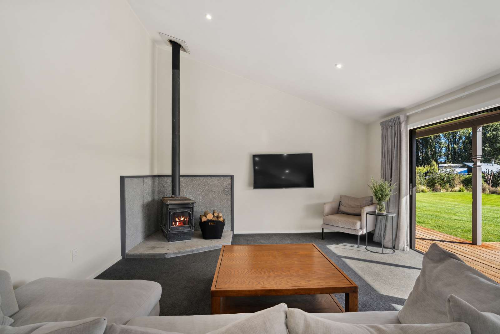 8 Kingan Road photo 6