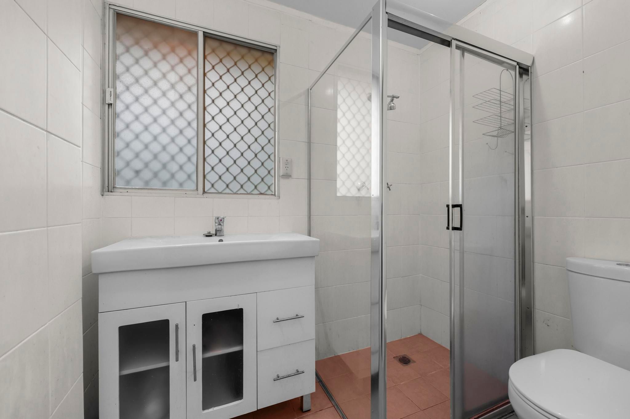 2 Kerrie Crescent, Peakhurst, NSW
