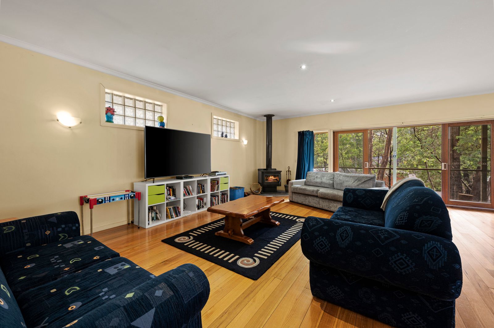 43 Warrambat Road — photo 5 of 12