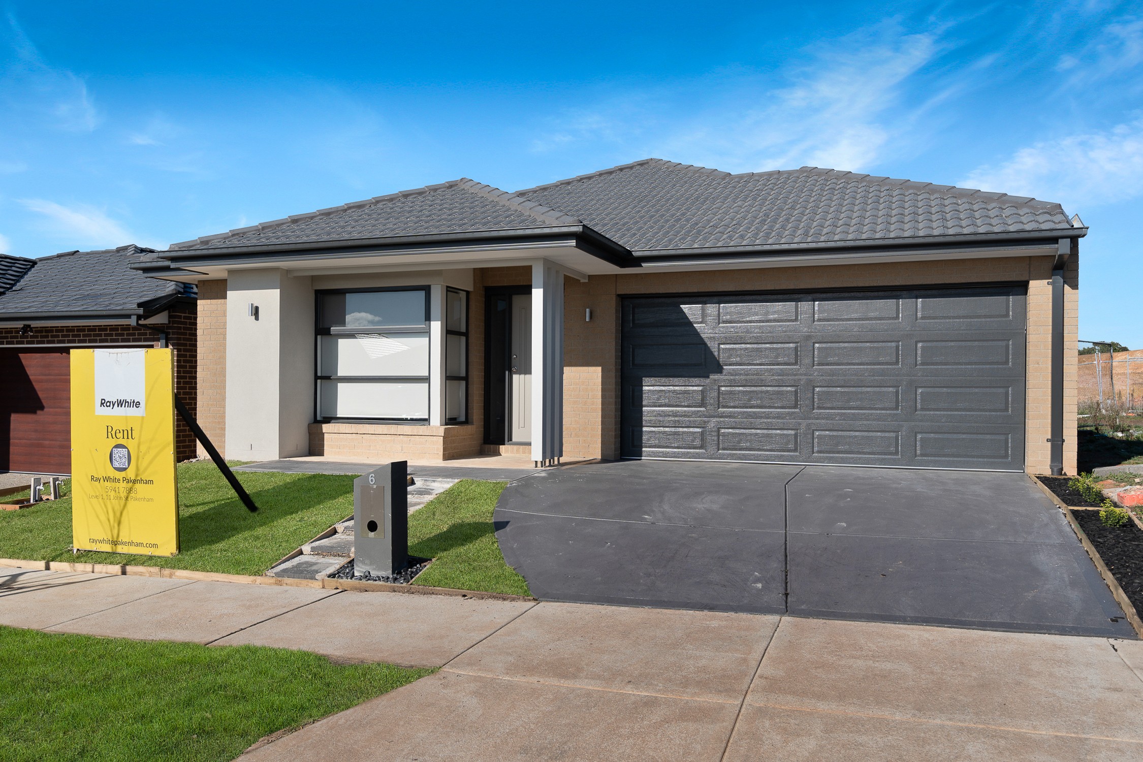 6 Pebble Road, Pakenham, VIC 3810