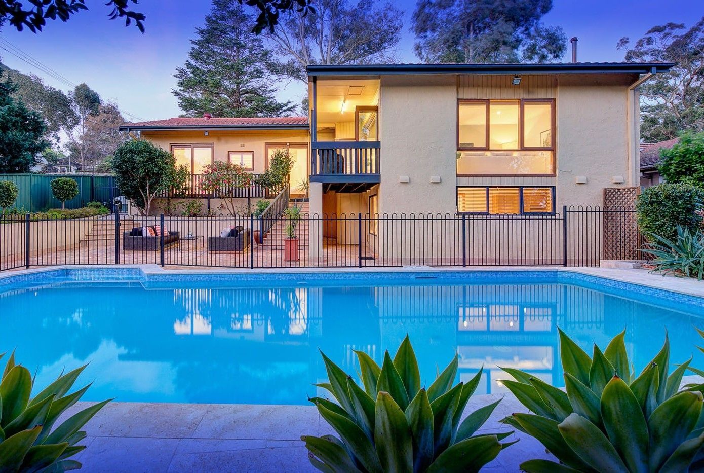 16 Hesperus Street — photo 10 of 12