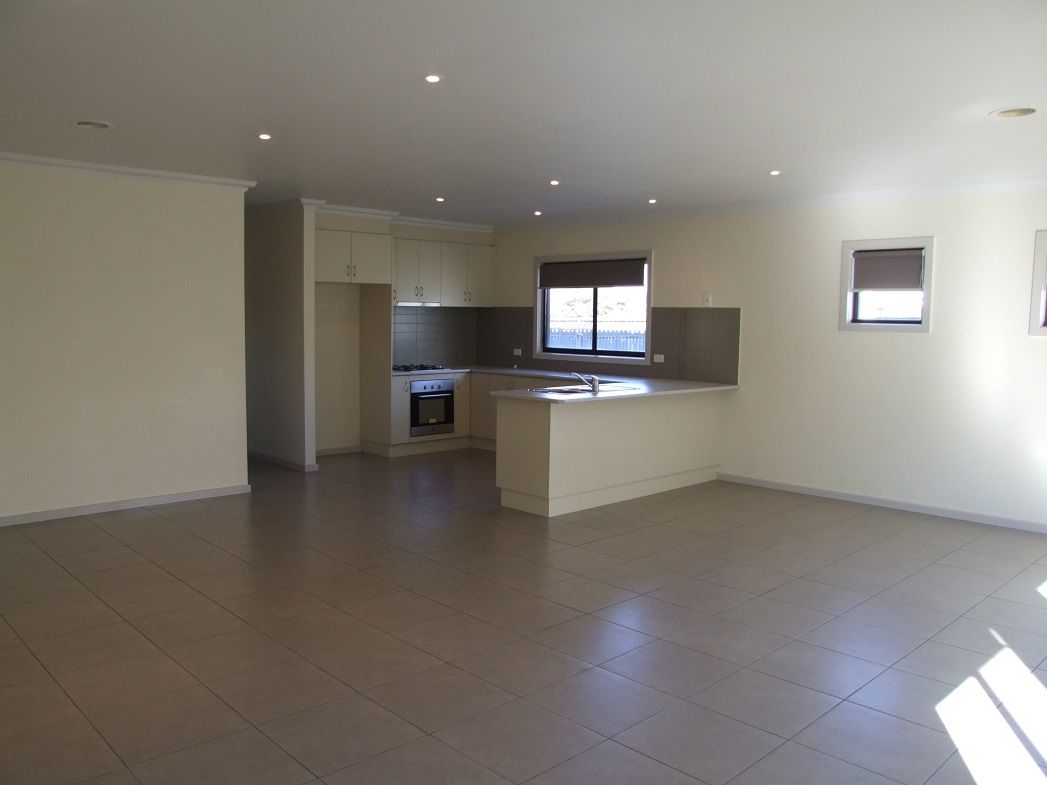 2/23 Washington Street, St Albans, VIC 3021