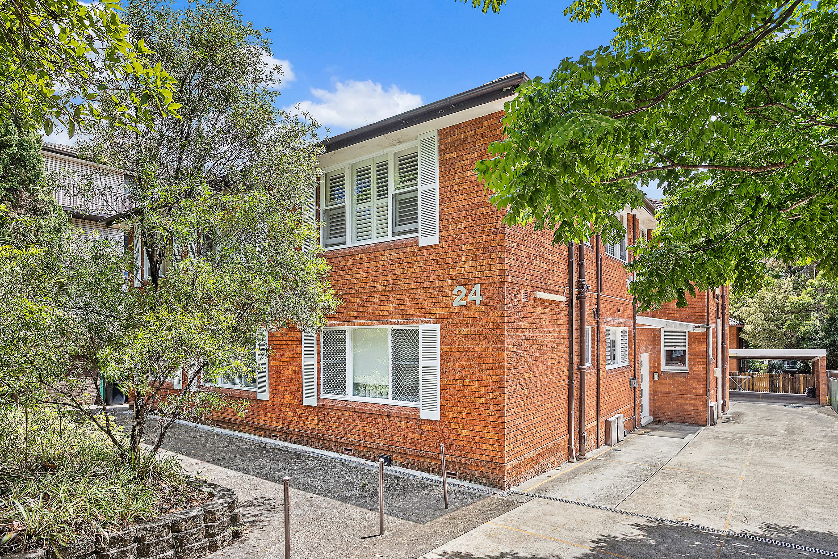24 Oxford Street, Mortdale NSW 2223
