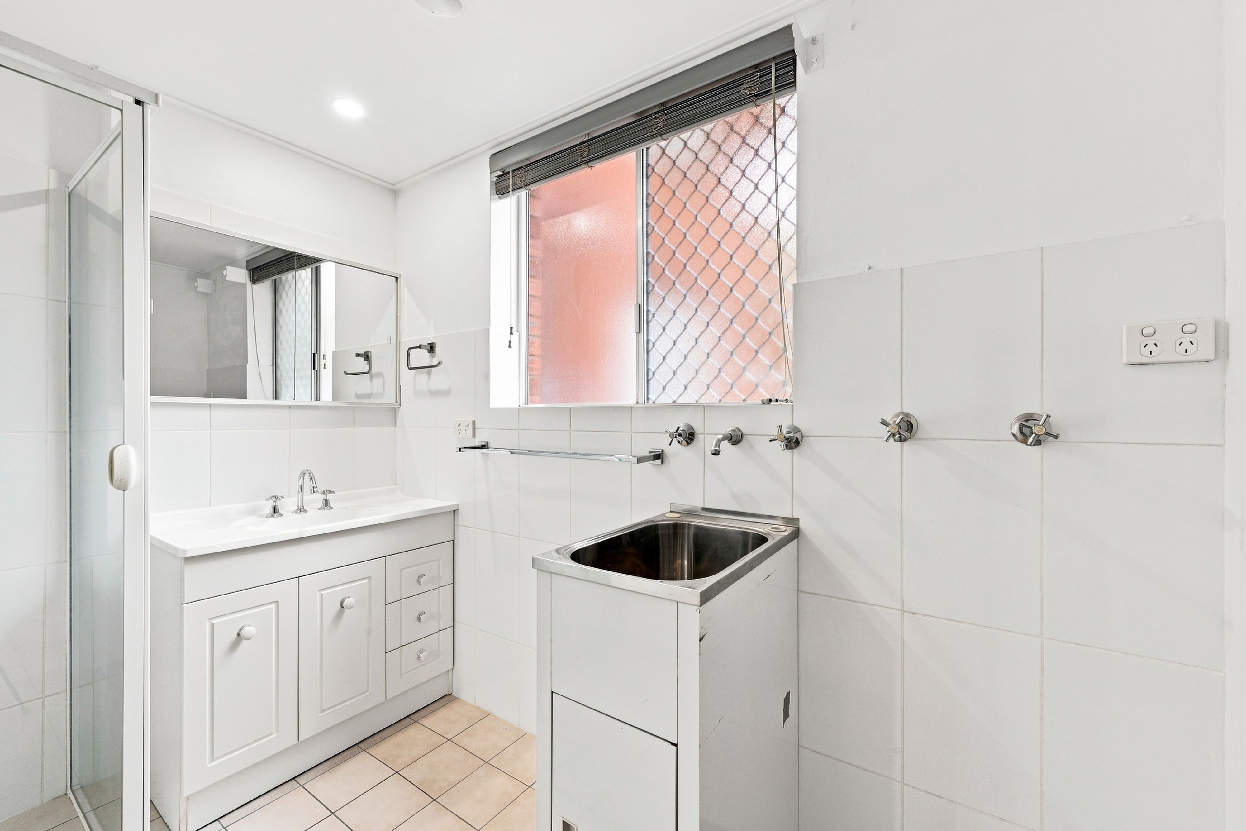 3/16 Yarrow Street — photo 10 of 20