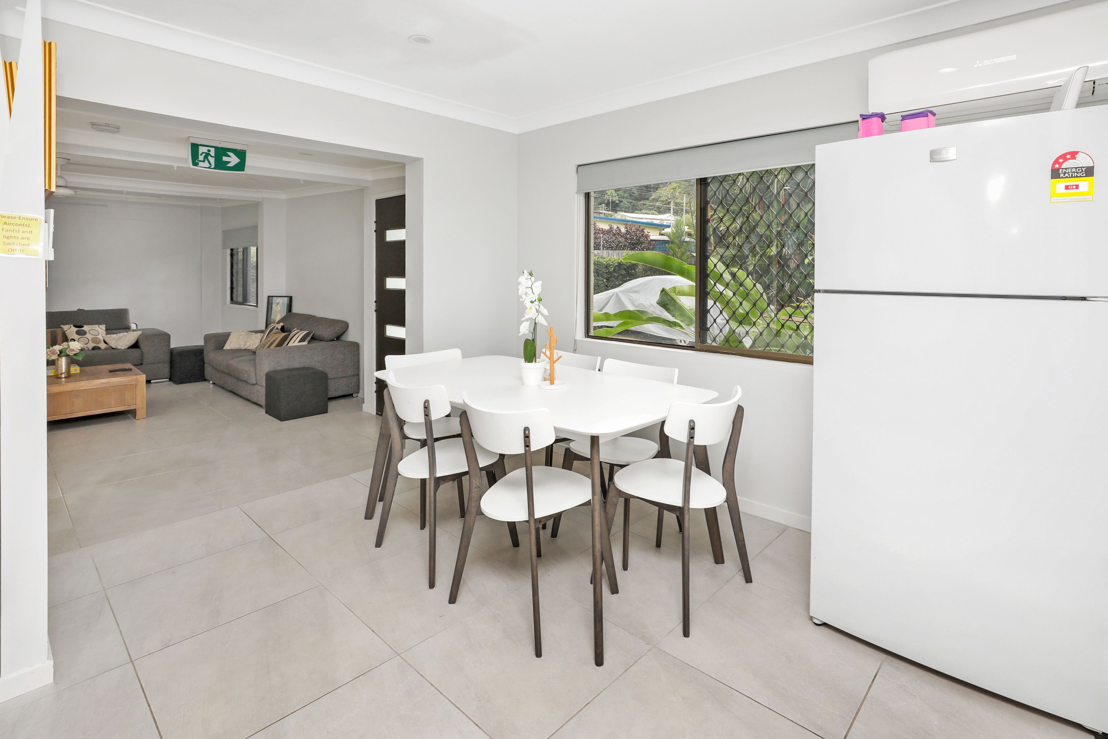 13 Marian Close — photo 8 of 11