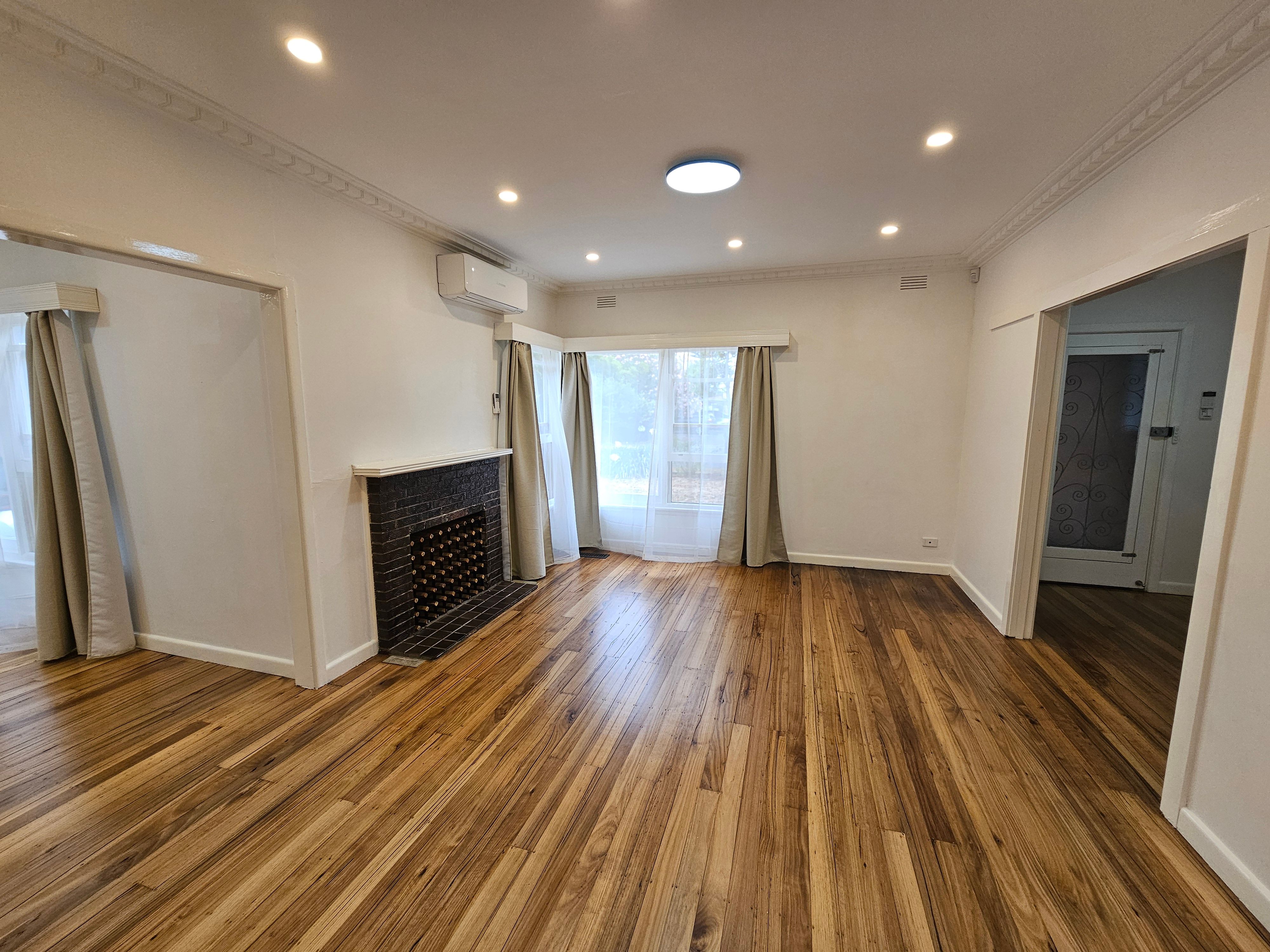 17 Emily Street, Carnegie, VIC 3163