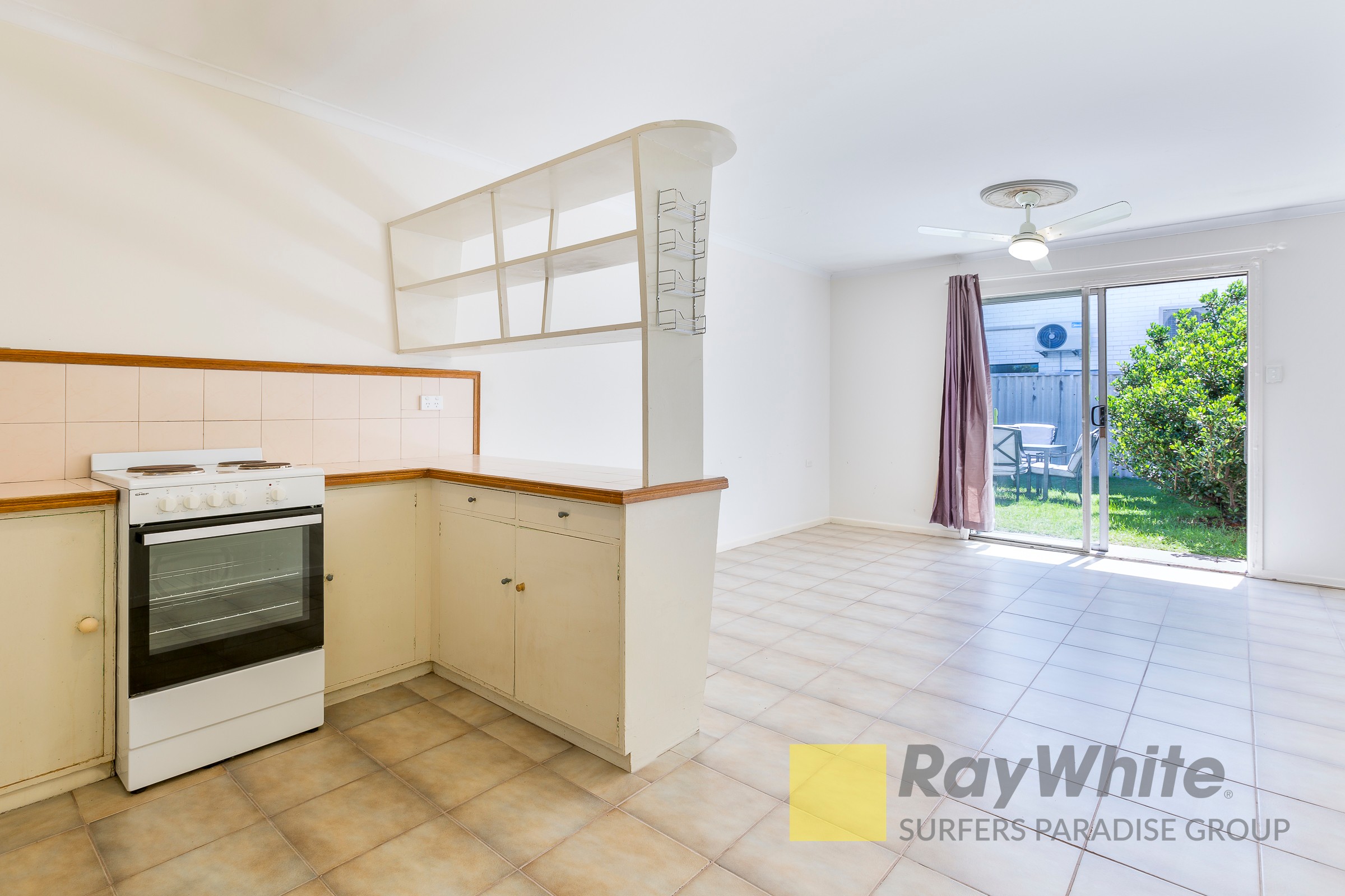1/31 Seabeach Avenue, Mermaid Beach, QLD 4218