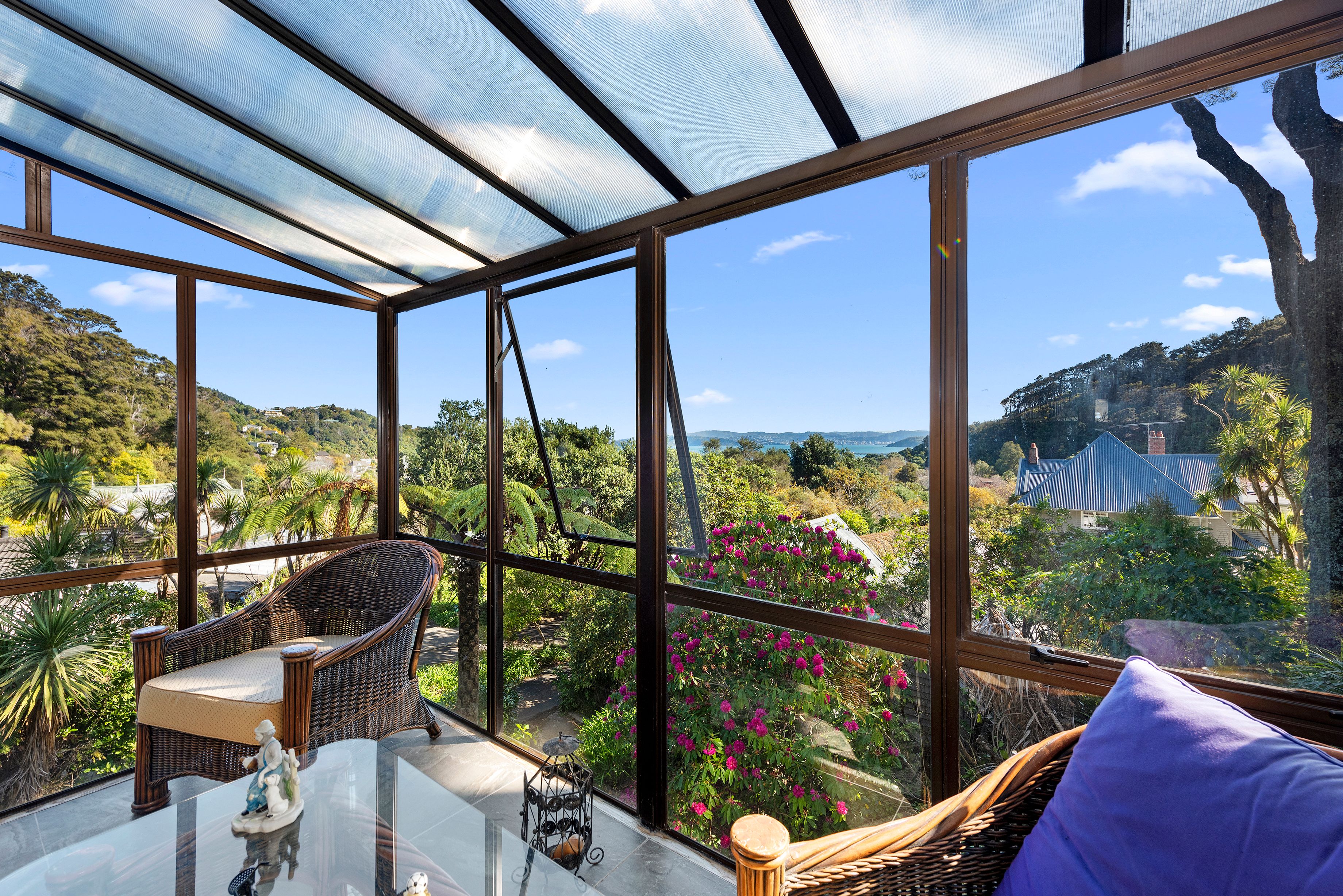 1 Whiorau Grove, Eastbourne, Lower Hutt City