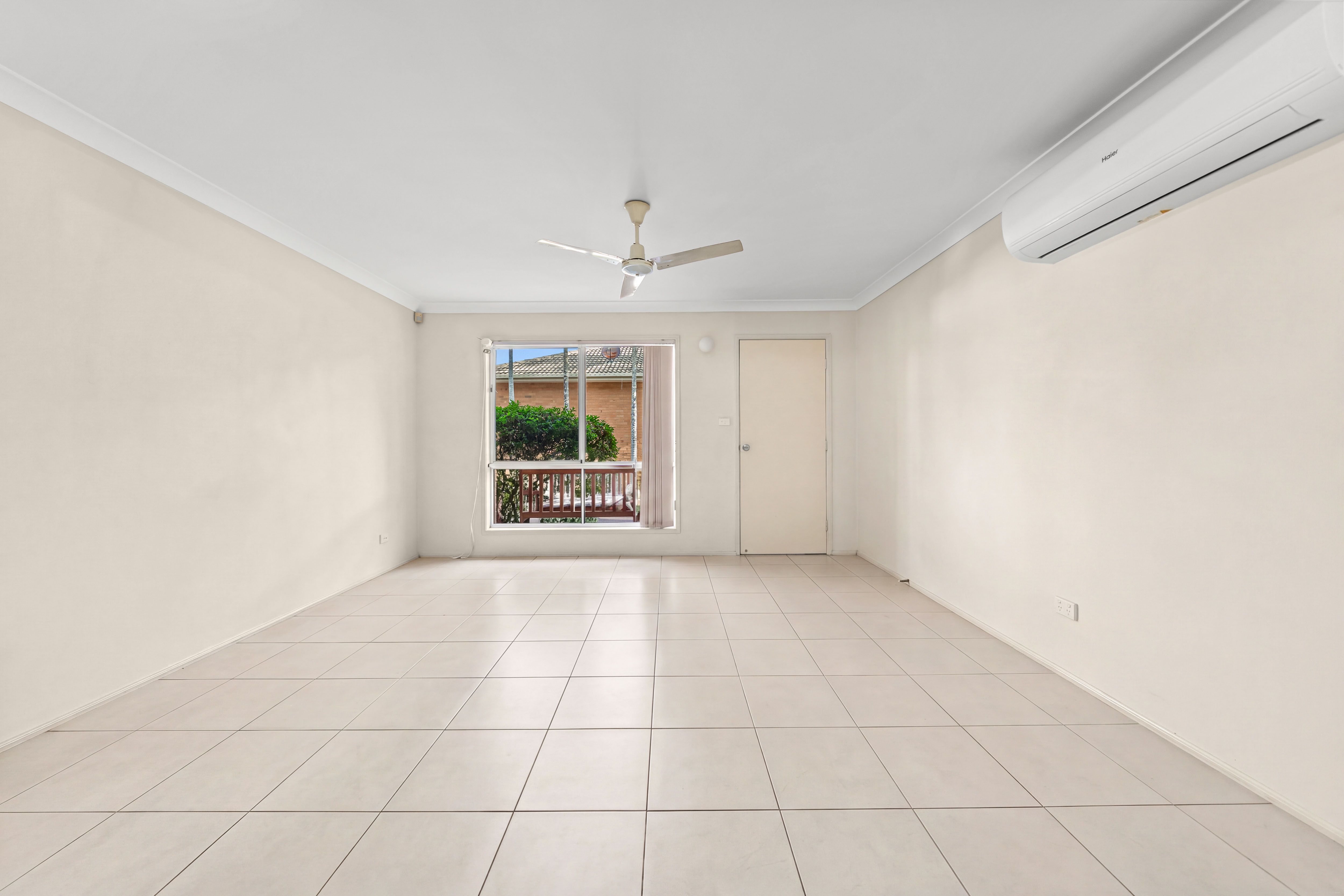 7/122 Johnson Road — photo 4 of 25